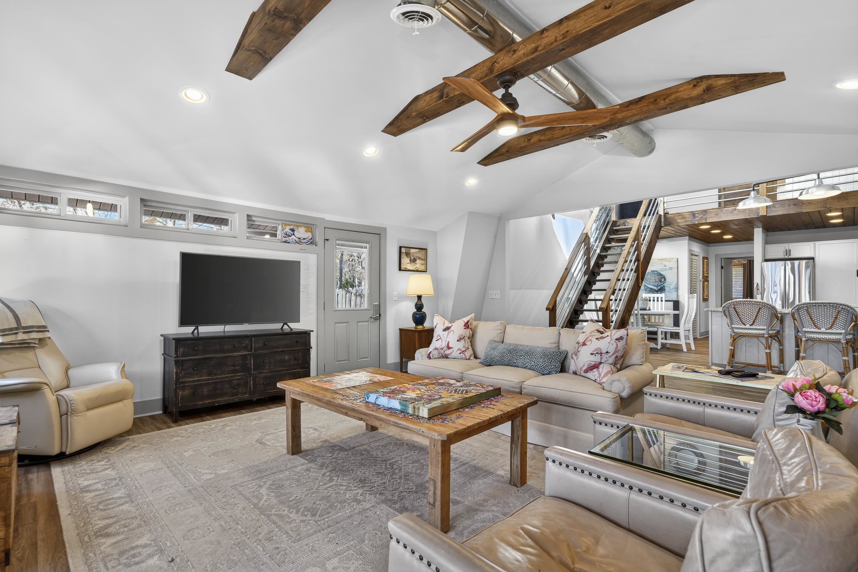 1000 TREE-A-COON PLACE