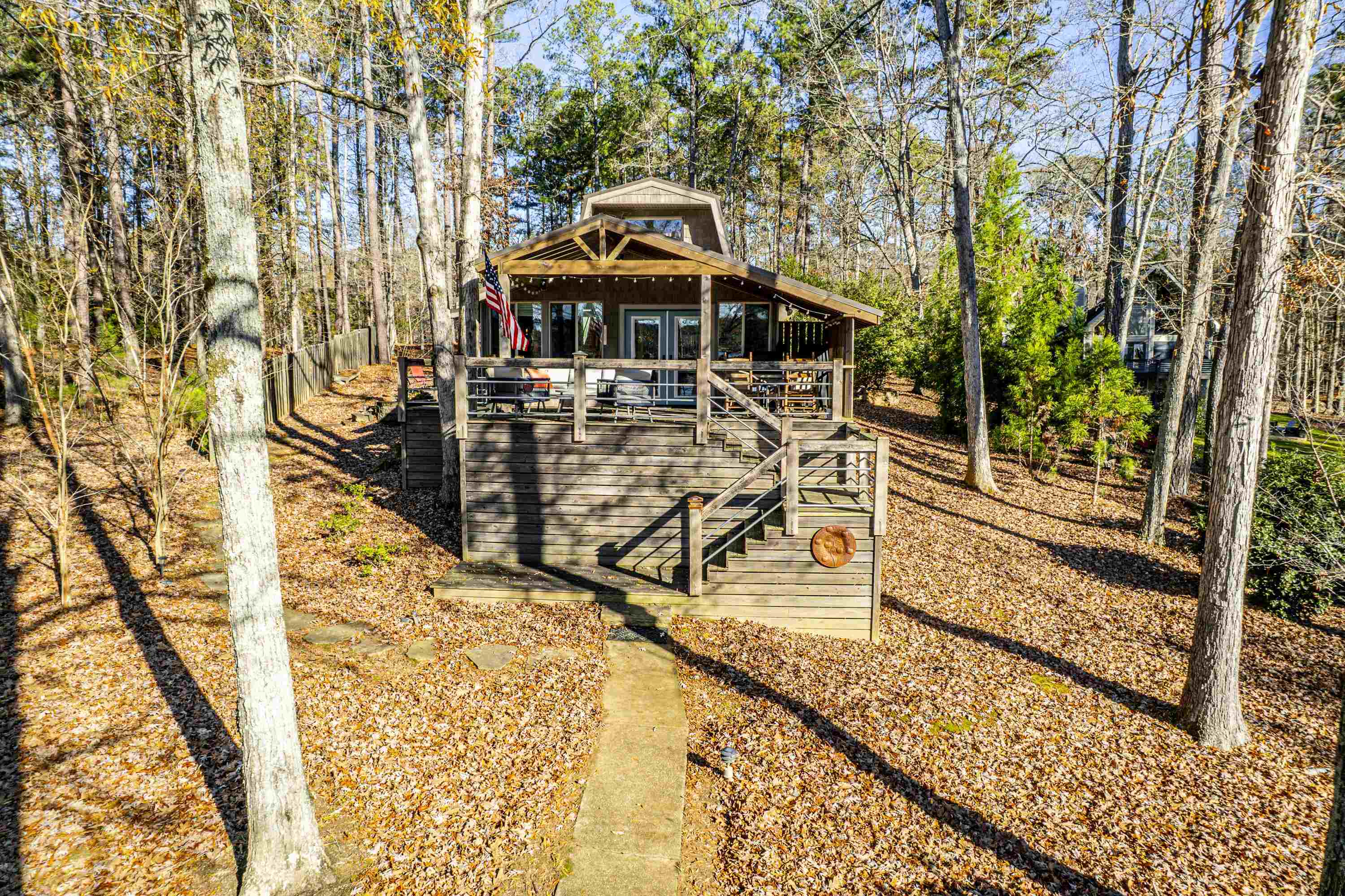 1000 TREE-A-COON PLACE