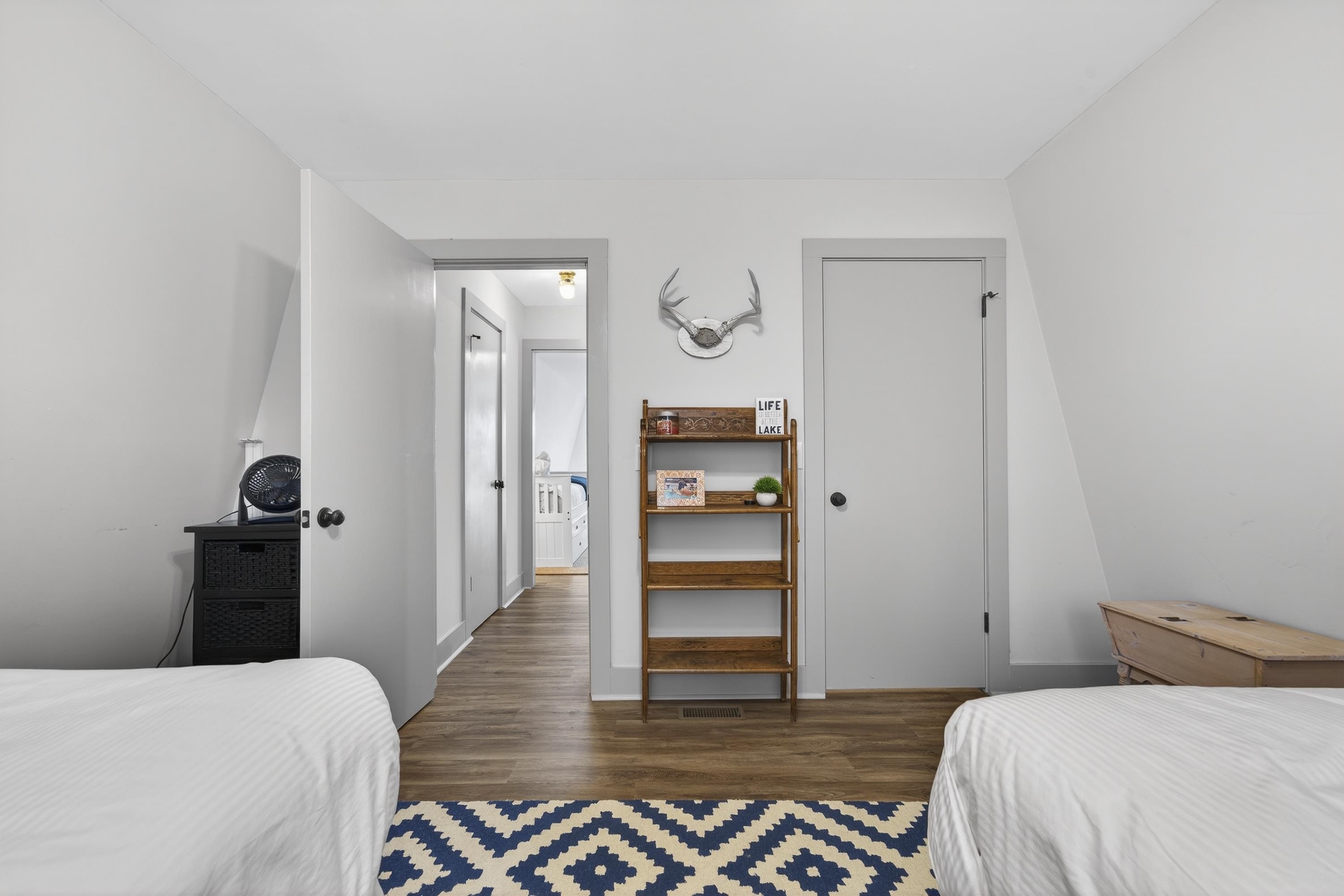 1000 TREE-A-COON PLACE