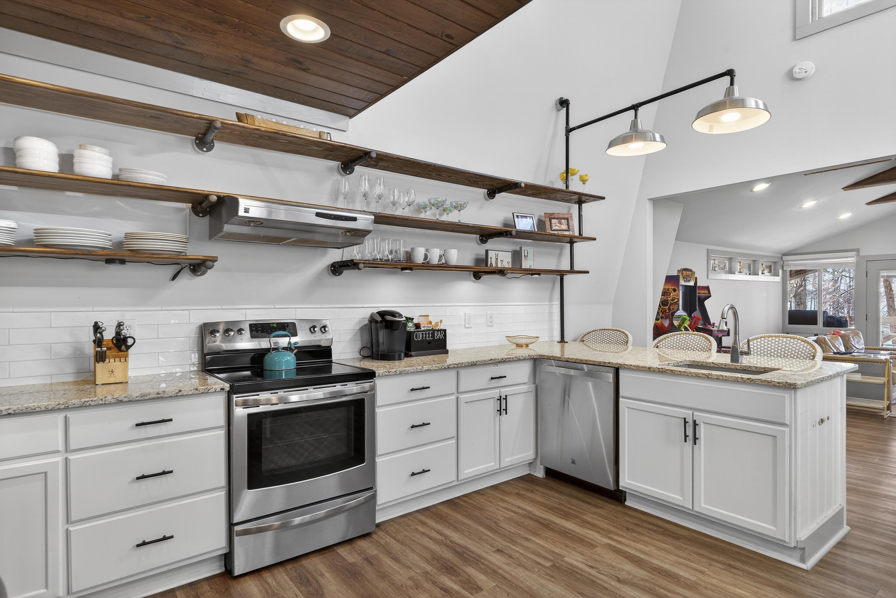 1000 TREE-A-COON PLACE