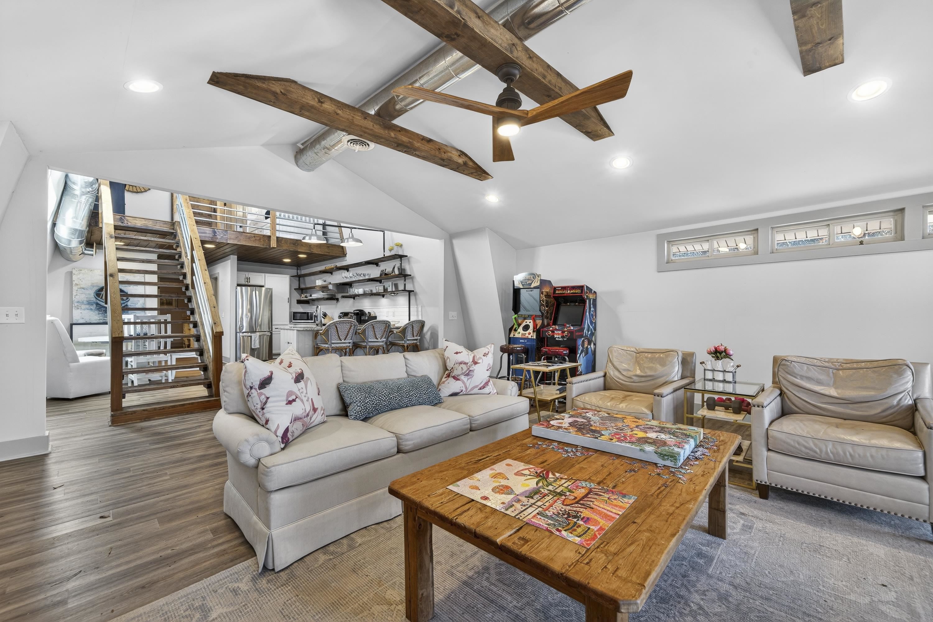 1000 TREE-A-COON PLACE