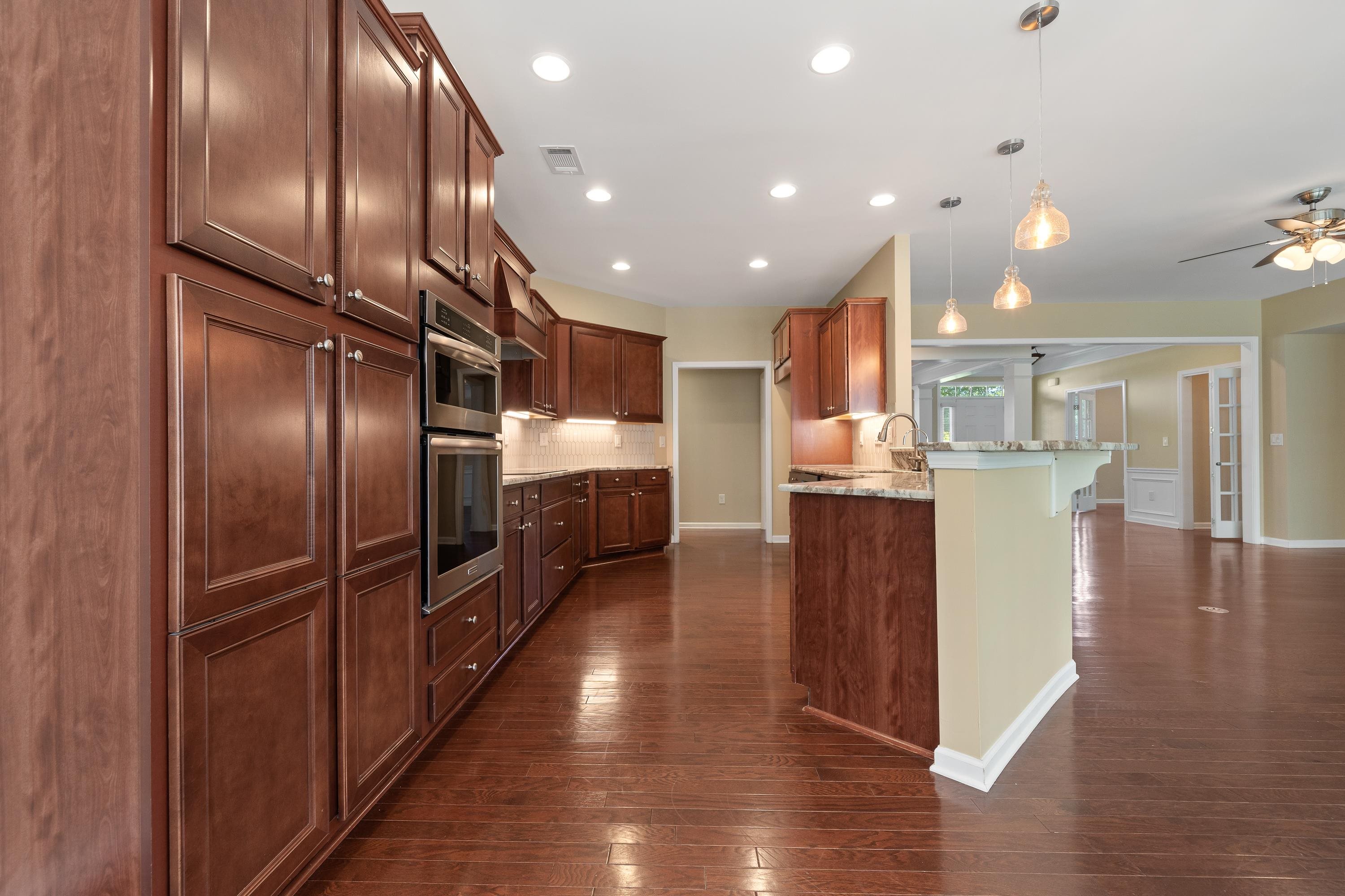 1080 WATER FRONT ROAD