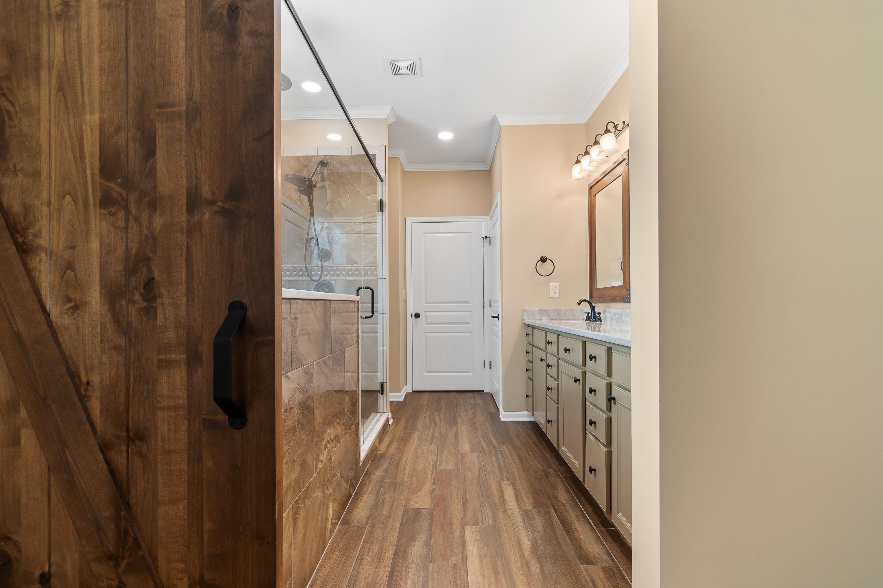 1080 WATER FRONT ROAD