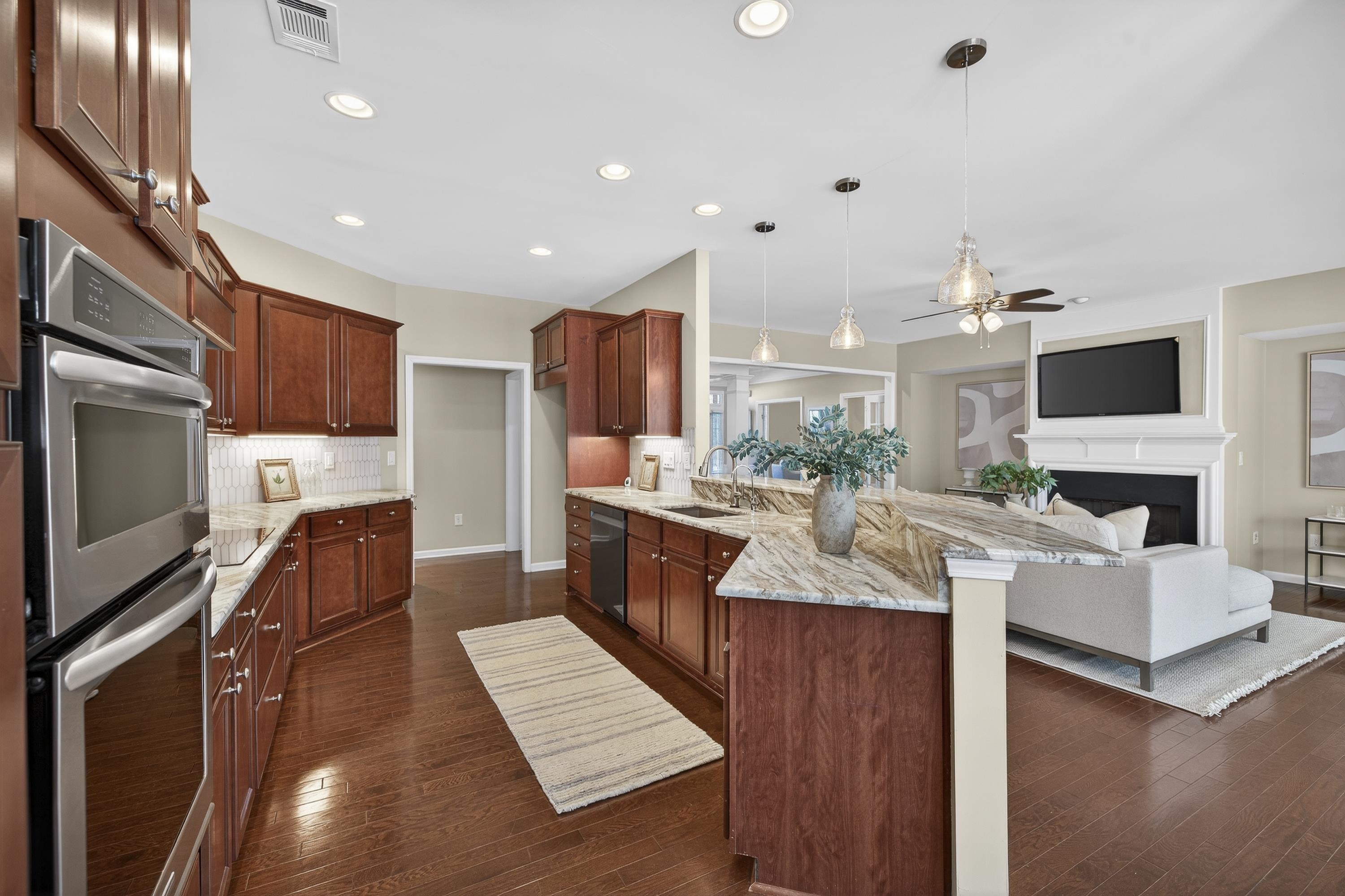 1080 WATER FRONT ROAD