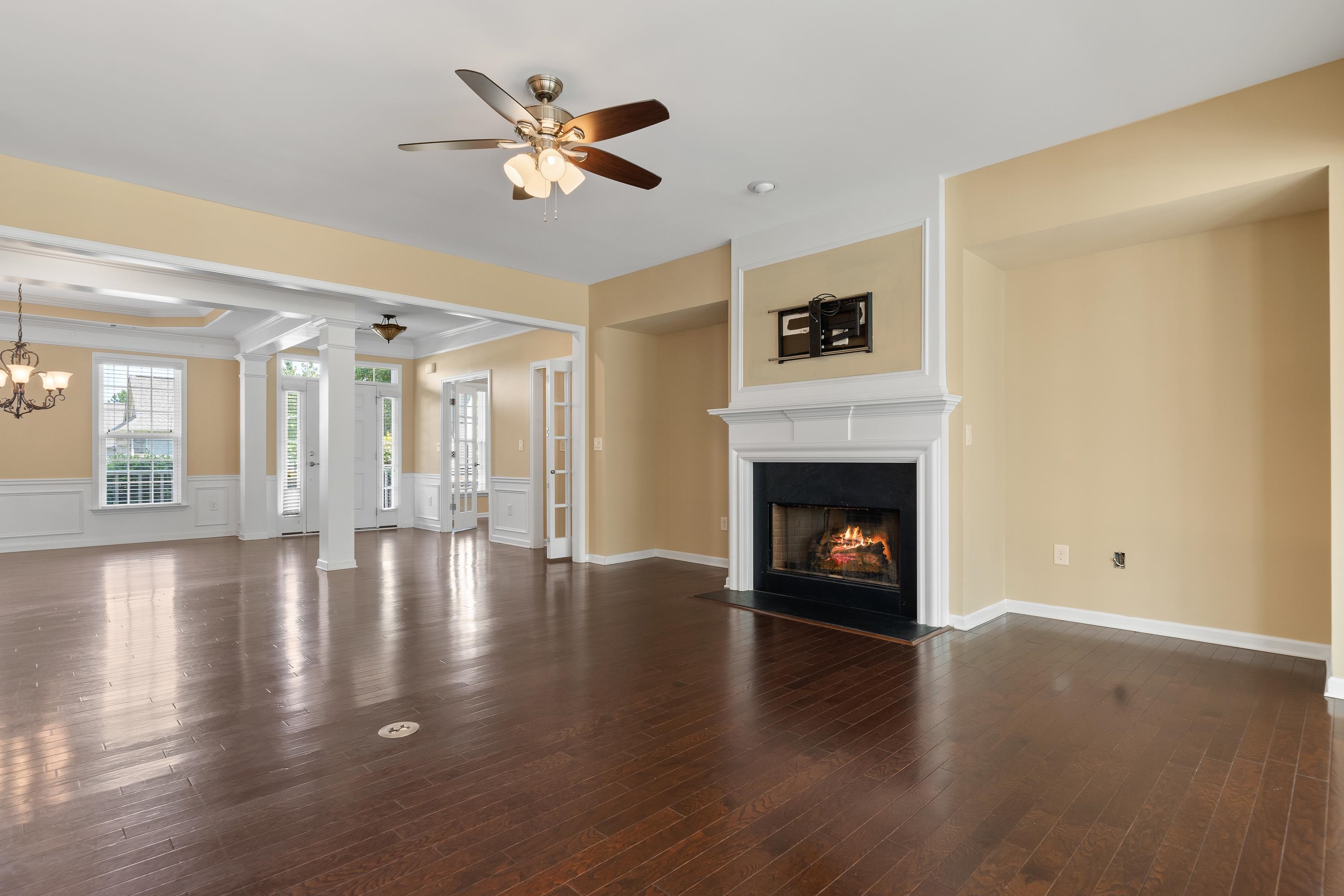 1080 WATER FRONT ROAD