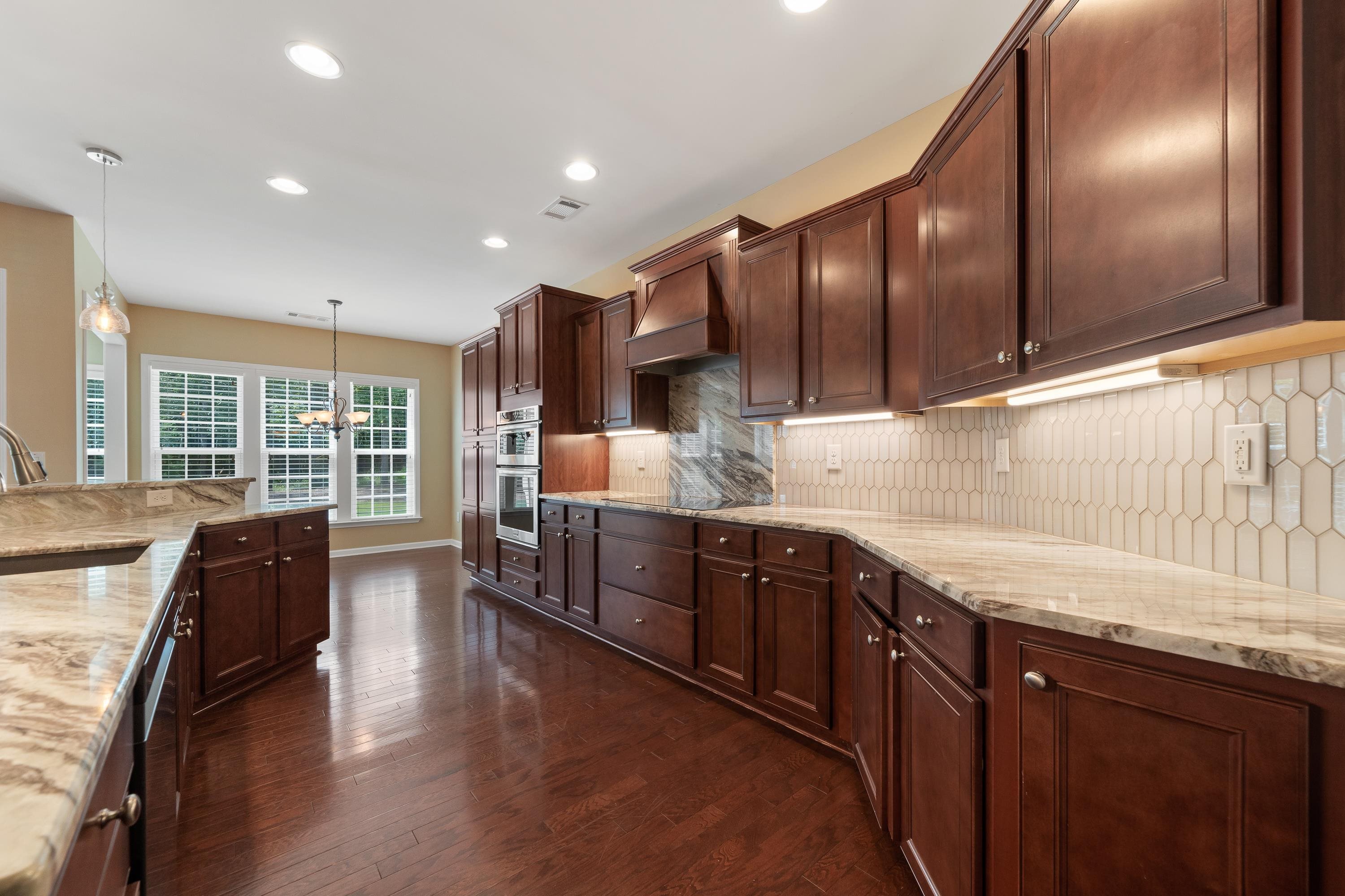 1080 WATER FRONT ROAD