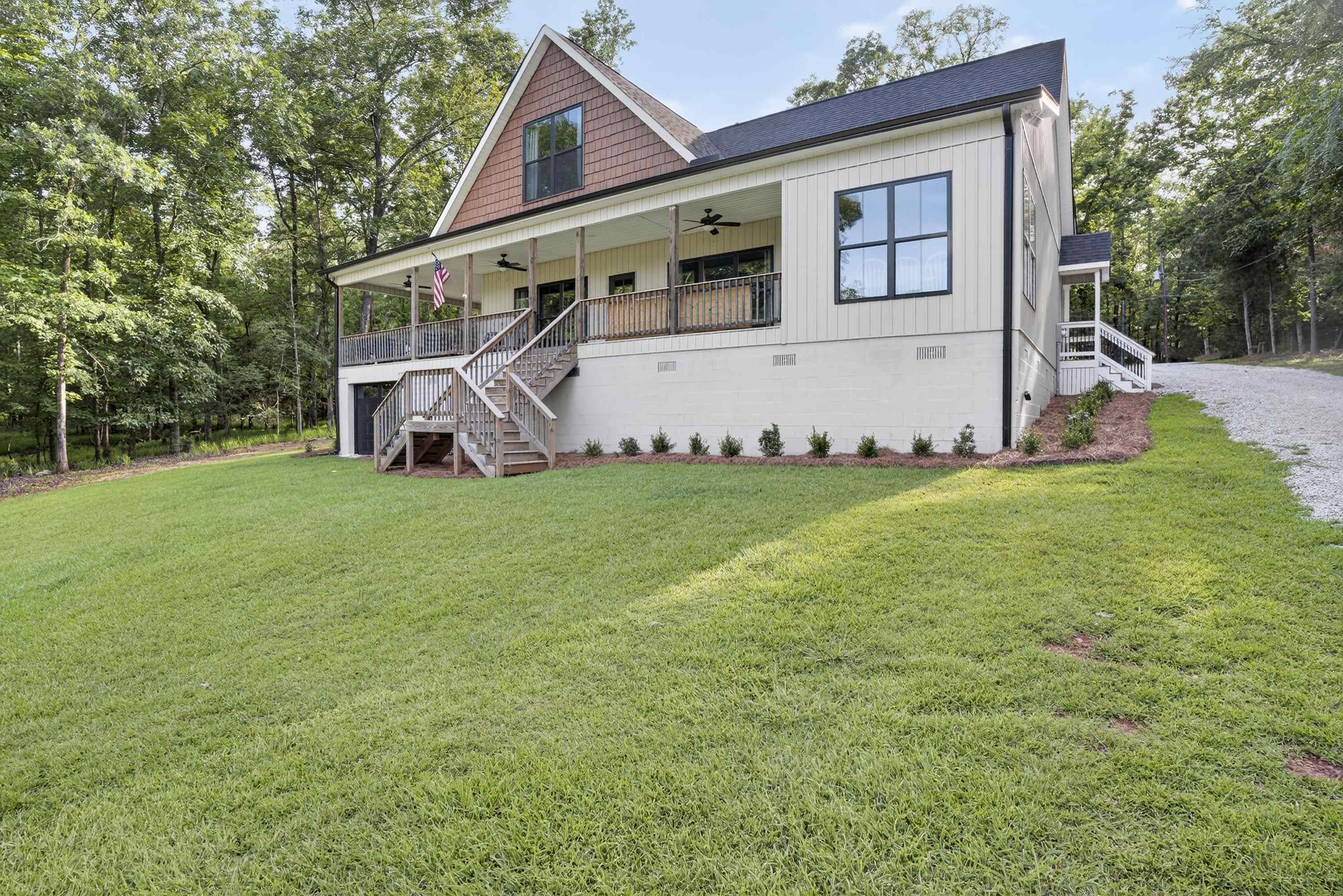 1005 DENNIS STATION ROAD