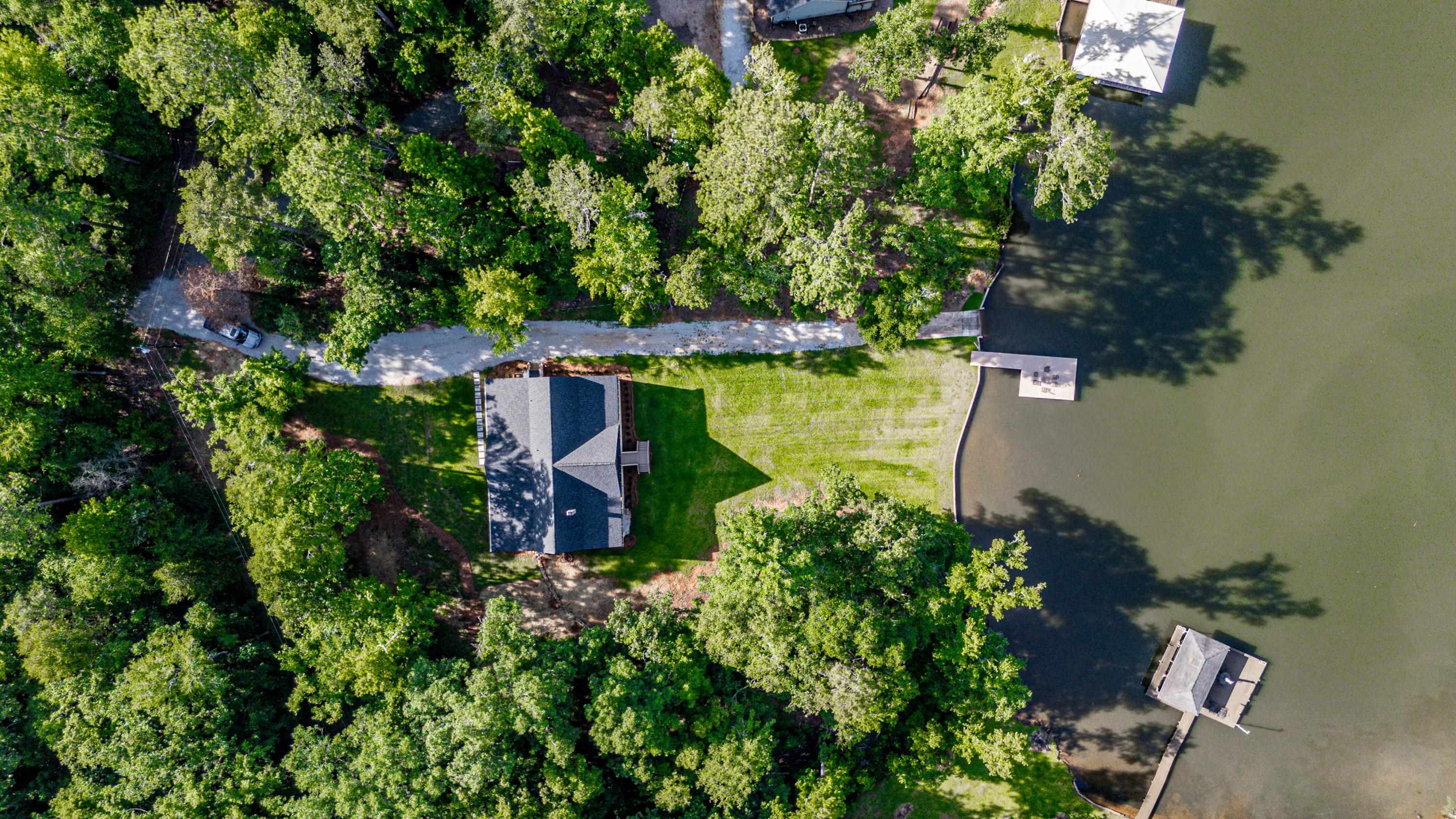 1005 DENNIS STATION ROAD