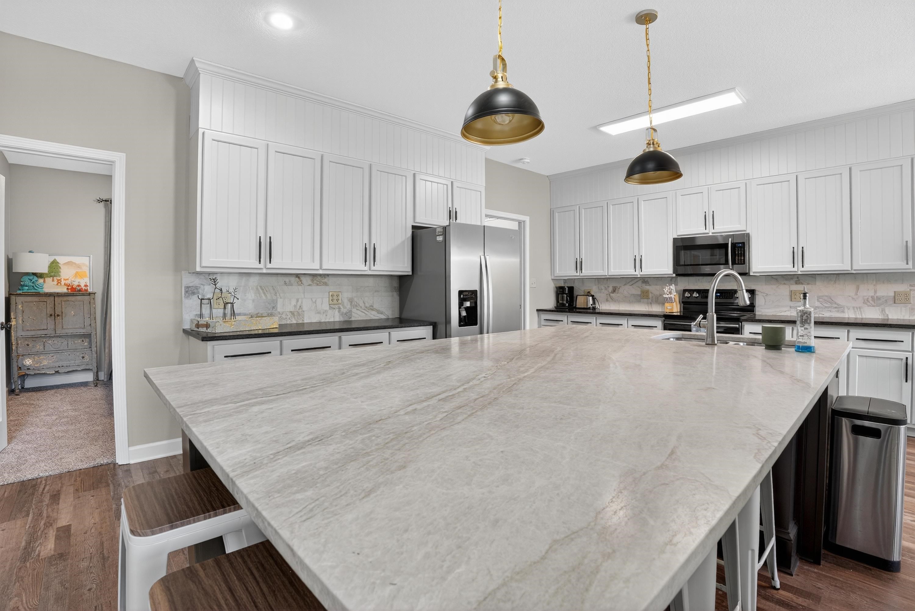 1005 DENNIS STATION ROAD