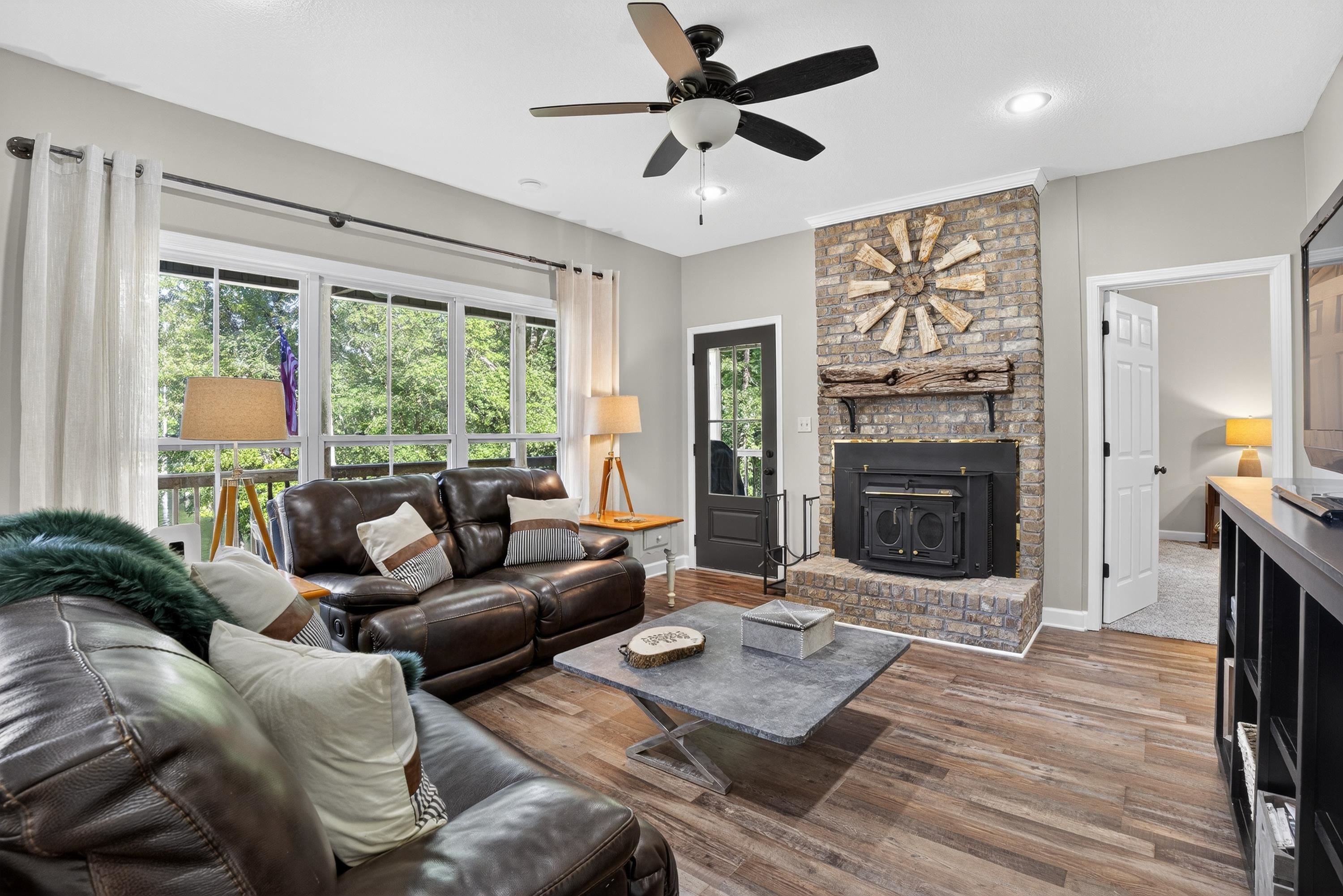 1005 DENNIS STATION ROAD