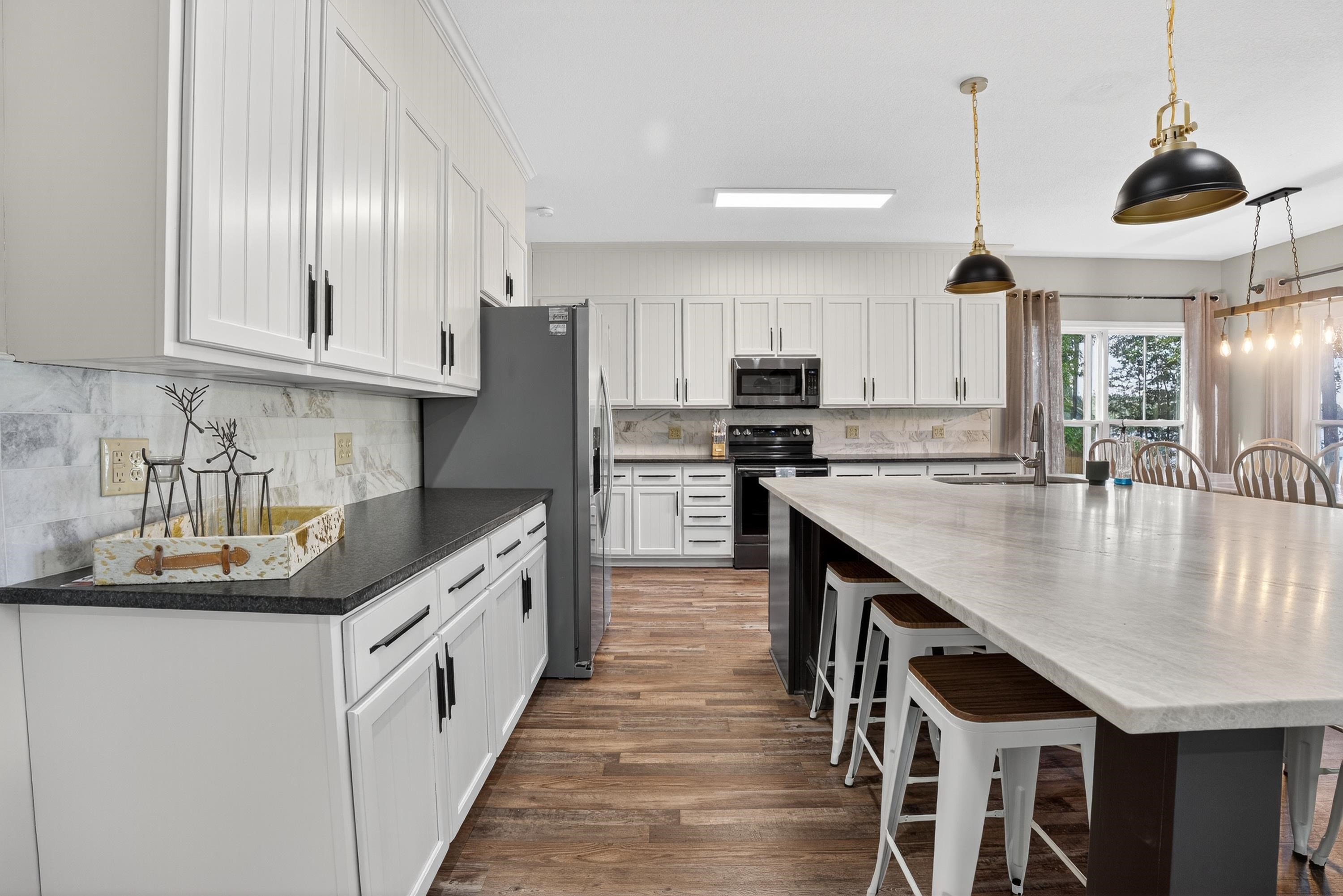 1005 DENNIS STATION ROAD