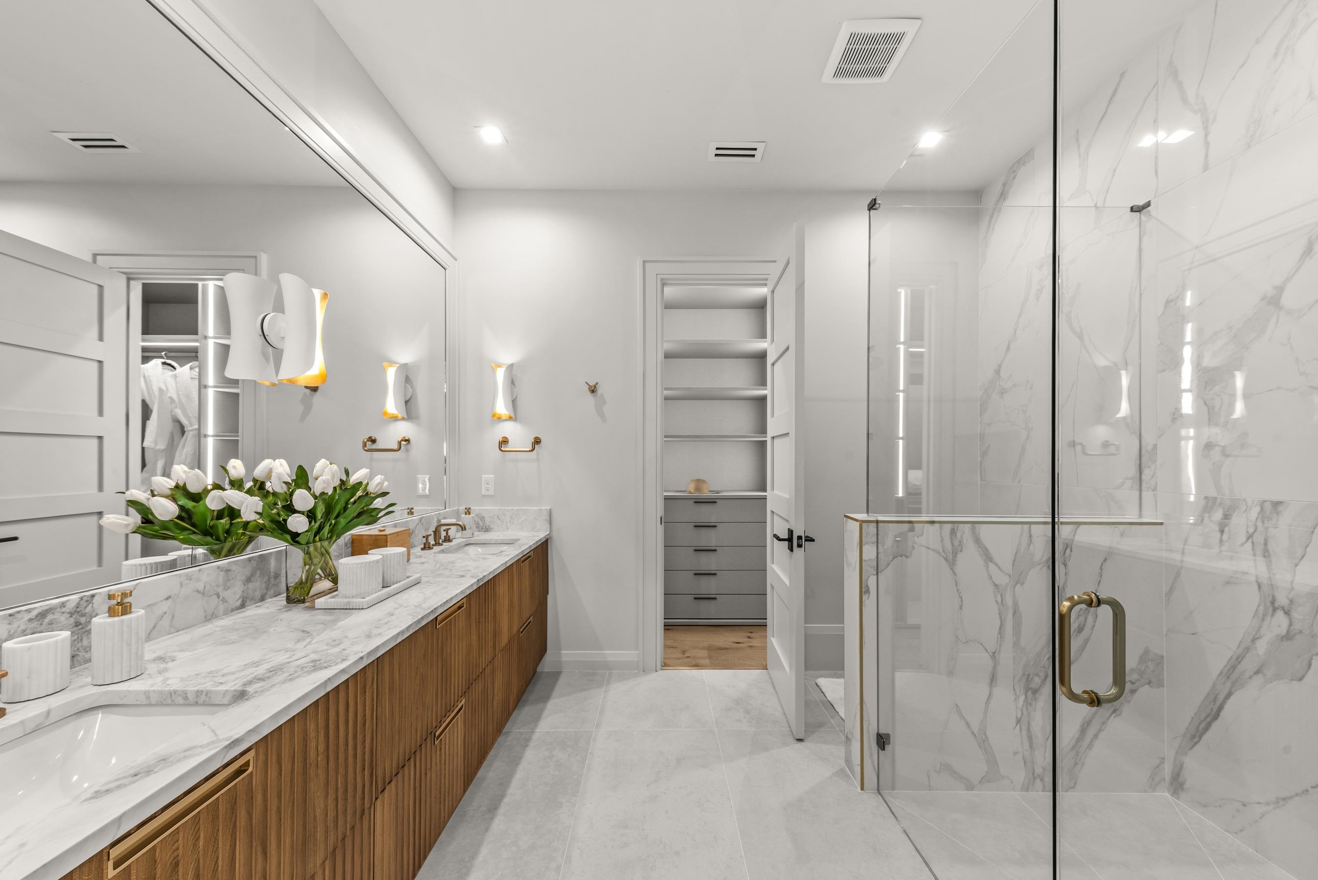 1131 NEARY RIDGE