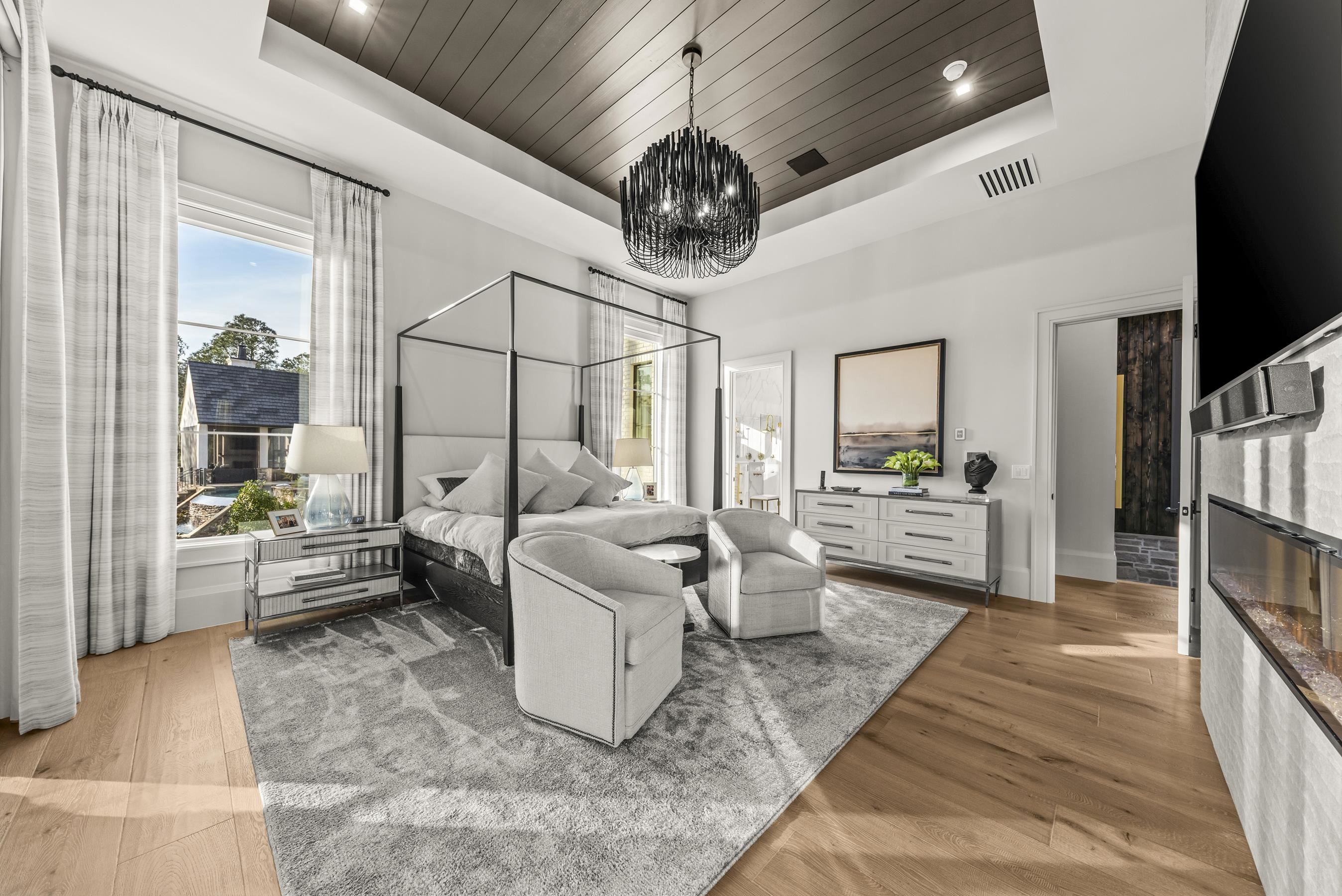 1131 NEARY RIDGE