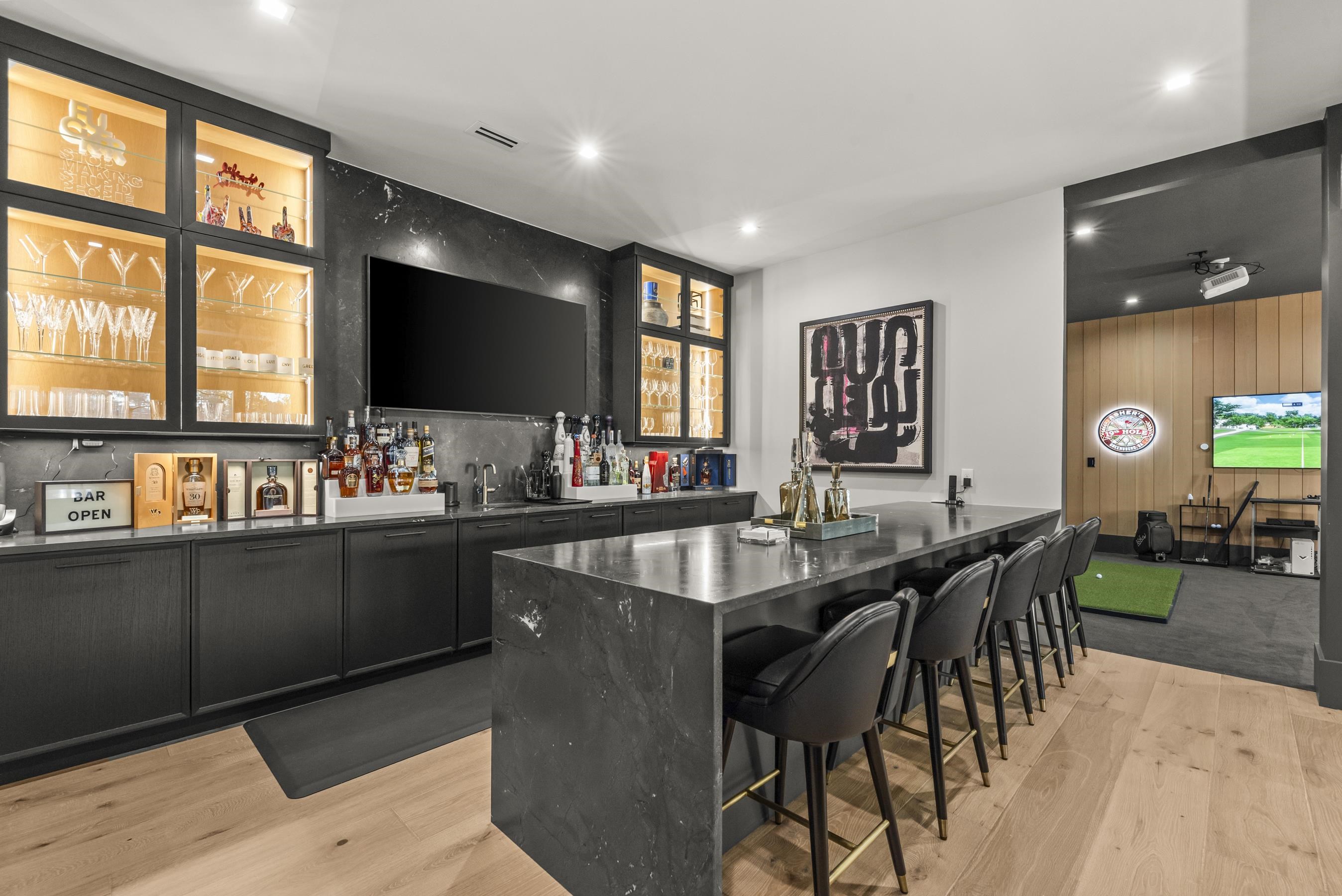 1131 NEARY RIDGE