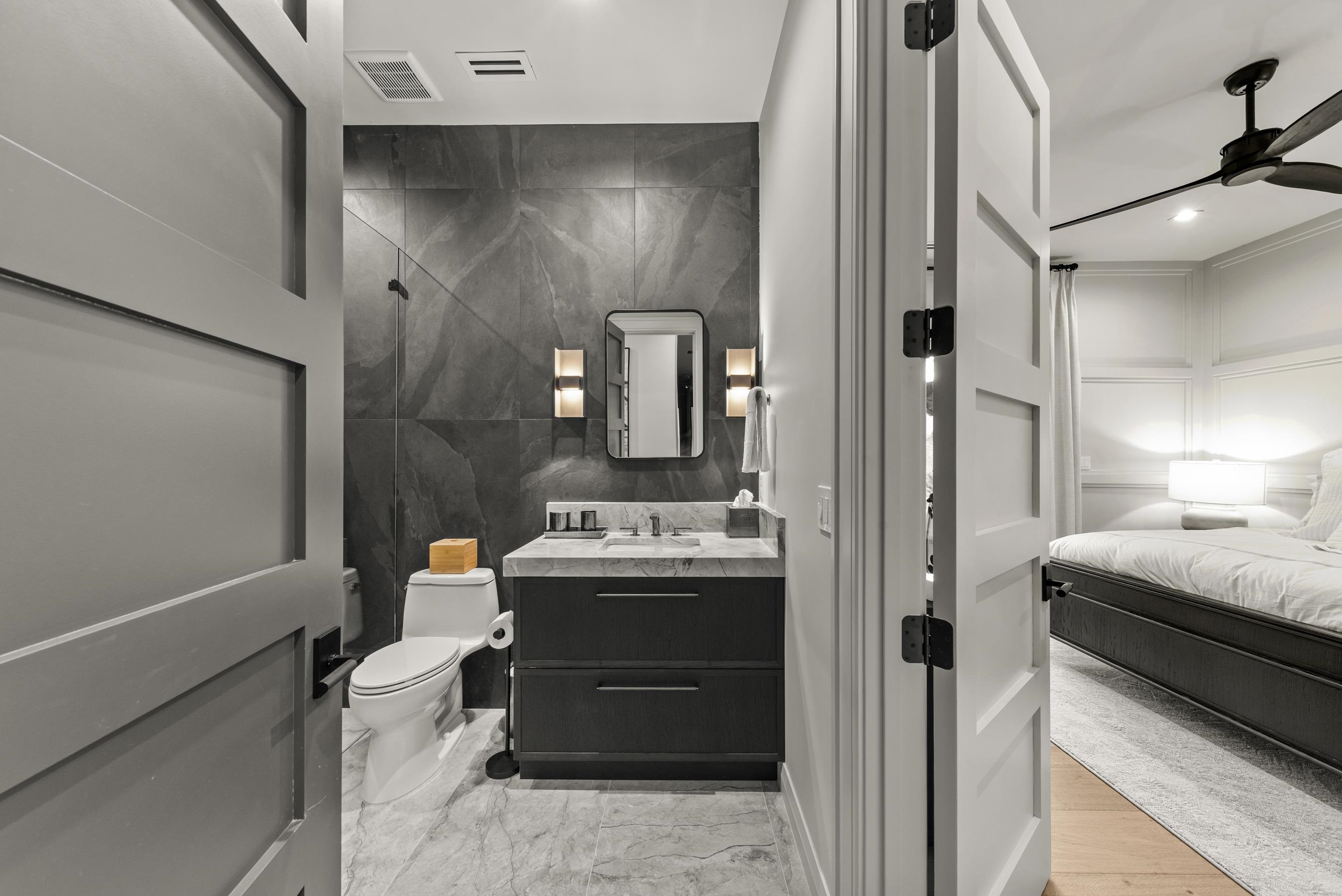 1131 NEARY RIDGE