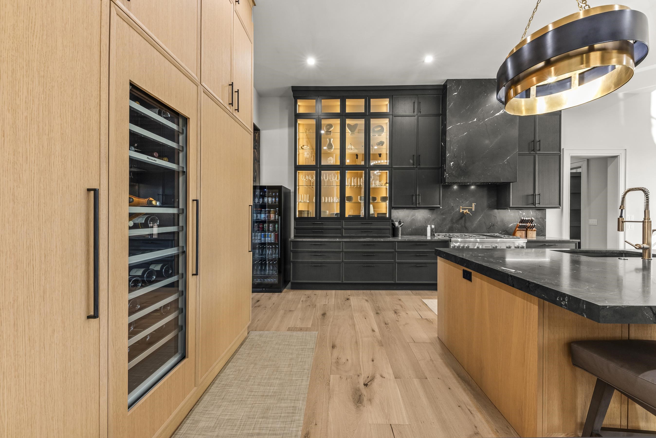 1131 NEARY RIDGE