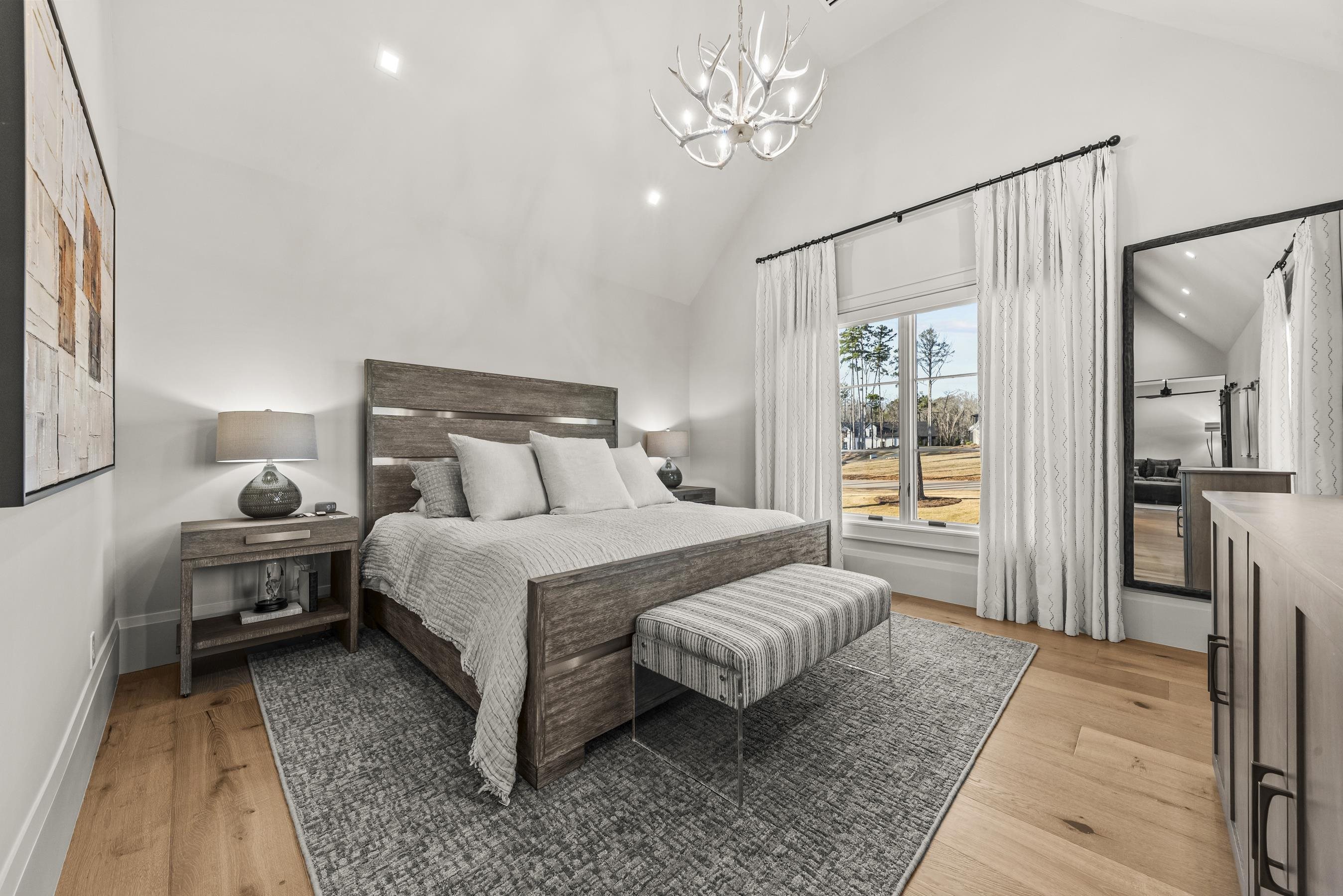 1131 NEARY RIDGE