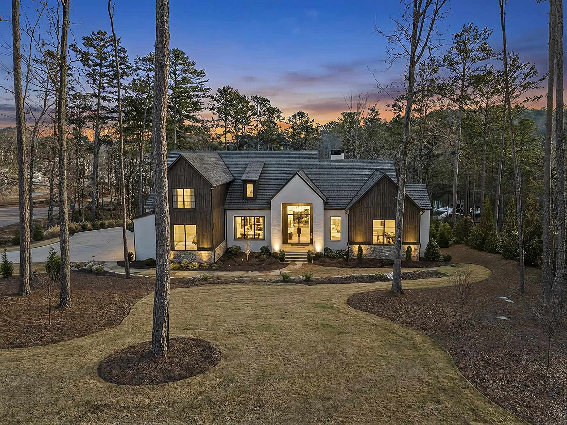 1131 NEARY RIDGE