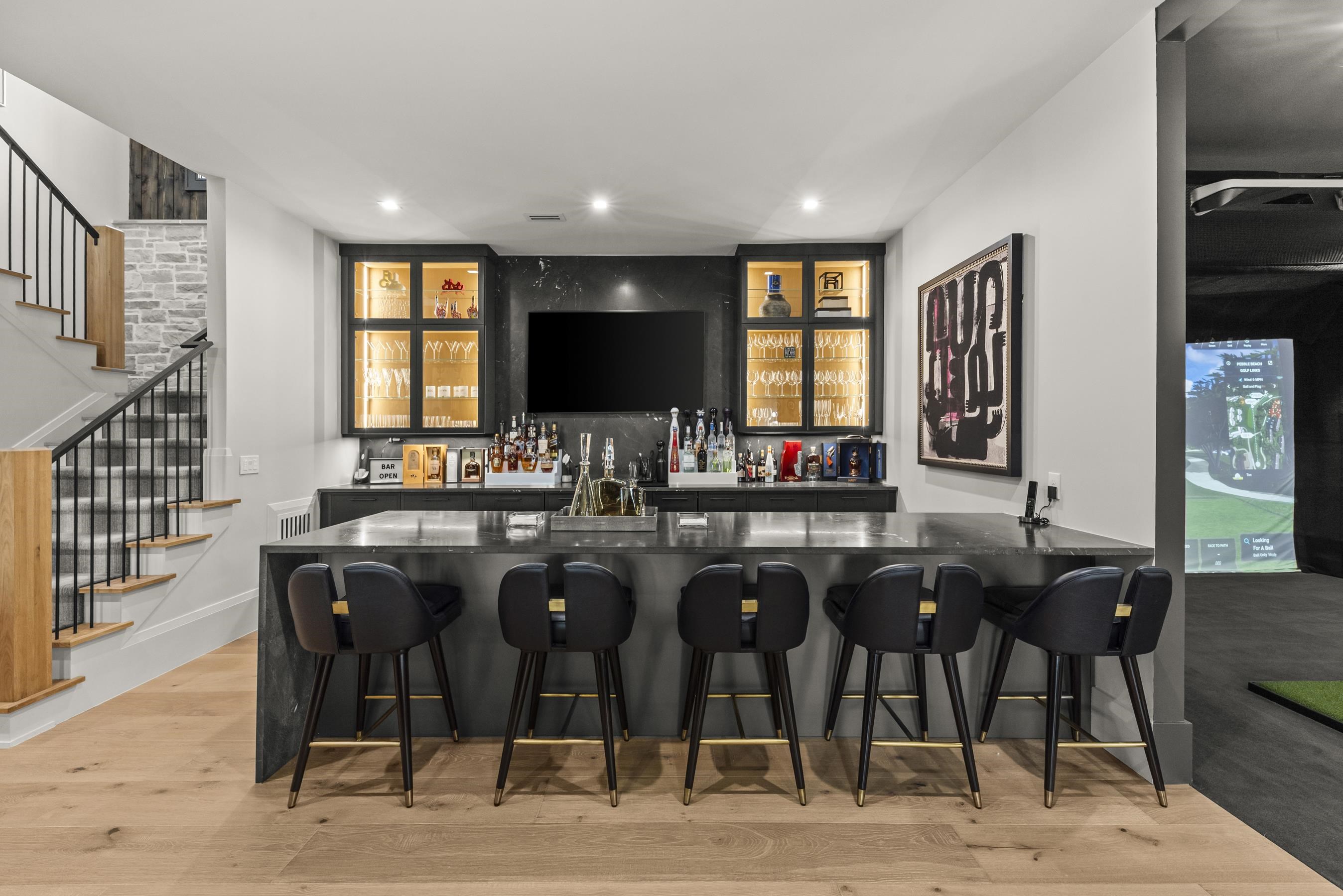 1131 NEARY RIDGE
