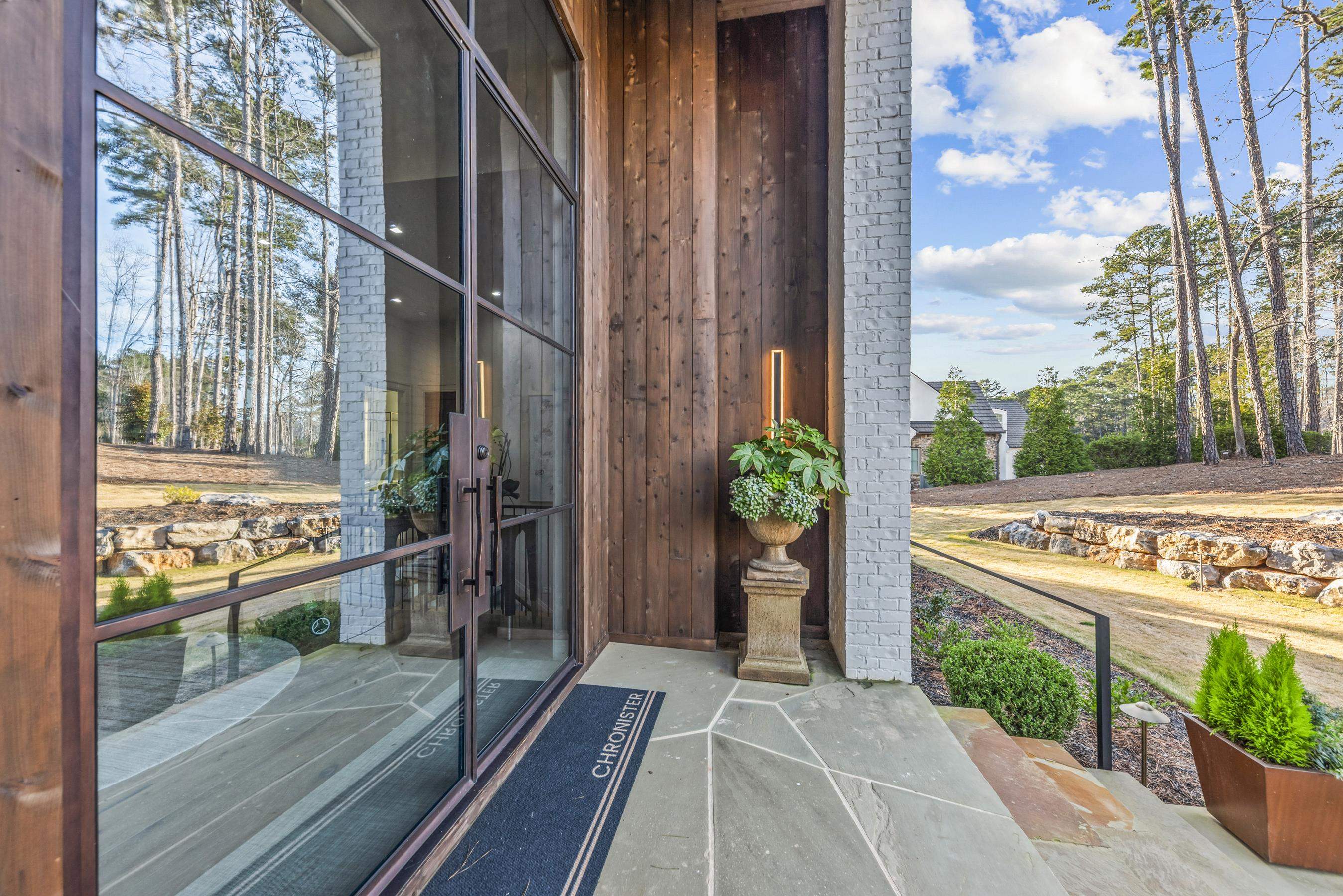 1131 NEARY RIDGE