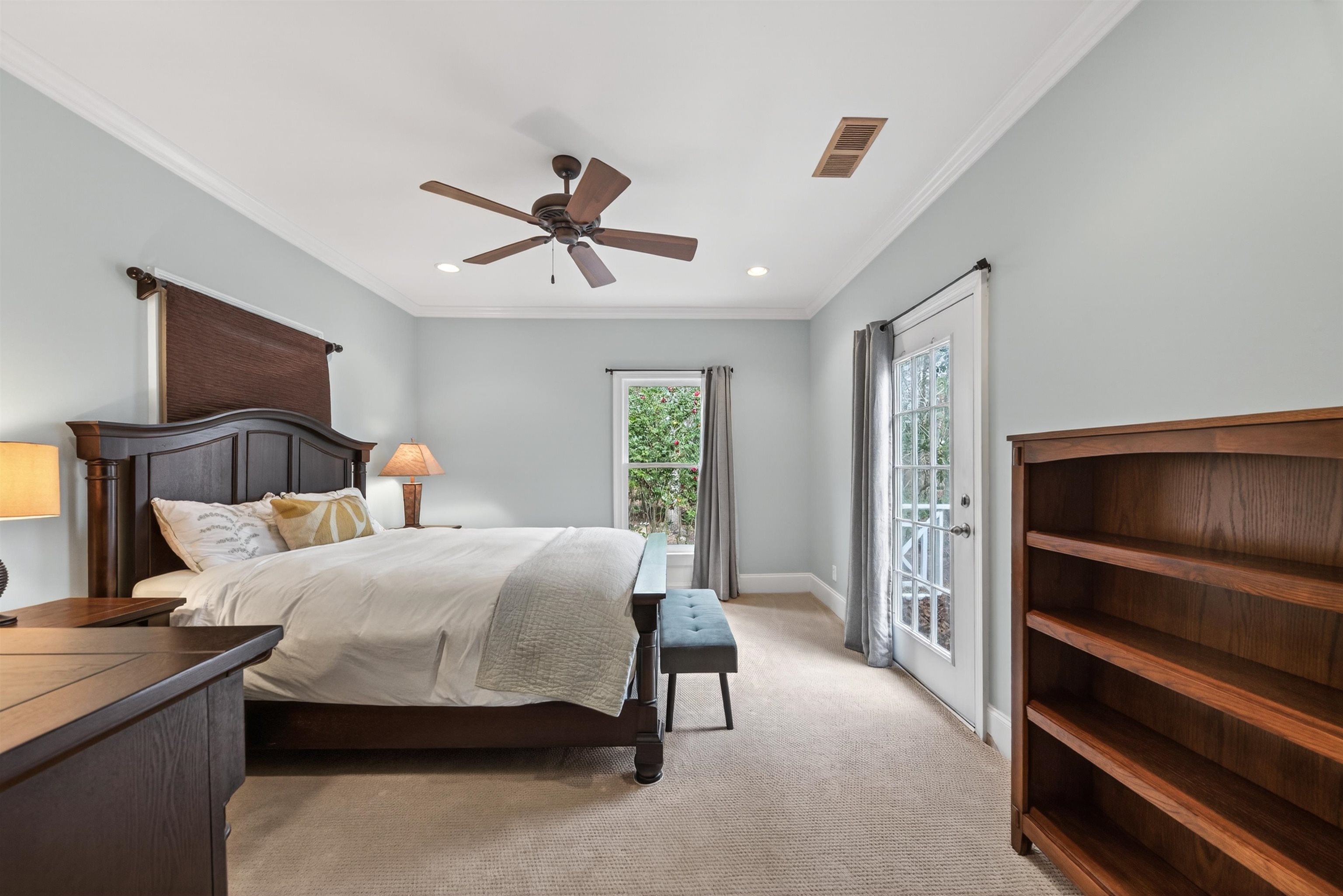 1091 MAPLE RIDGE WAY