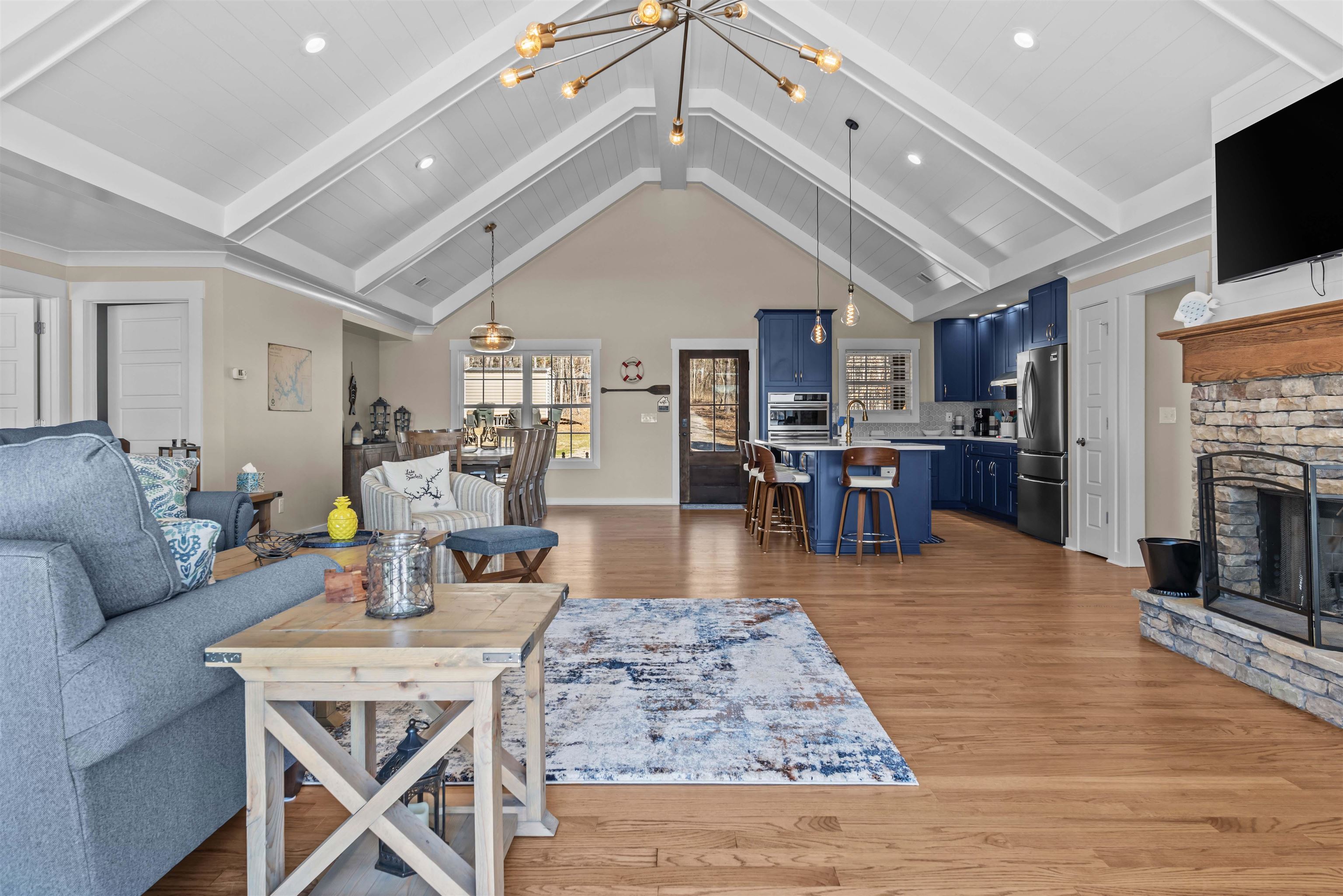 766A S STEELE BRIDGE ROAD