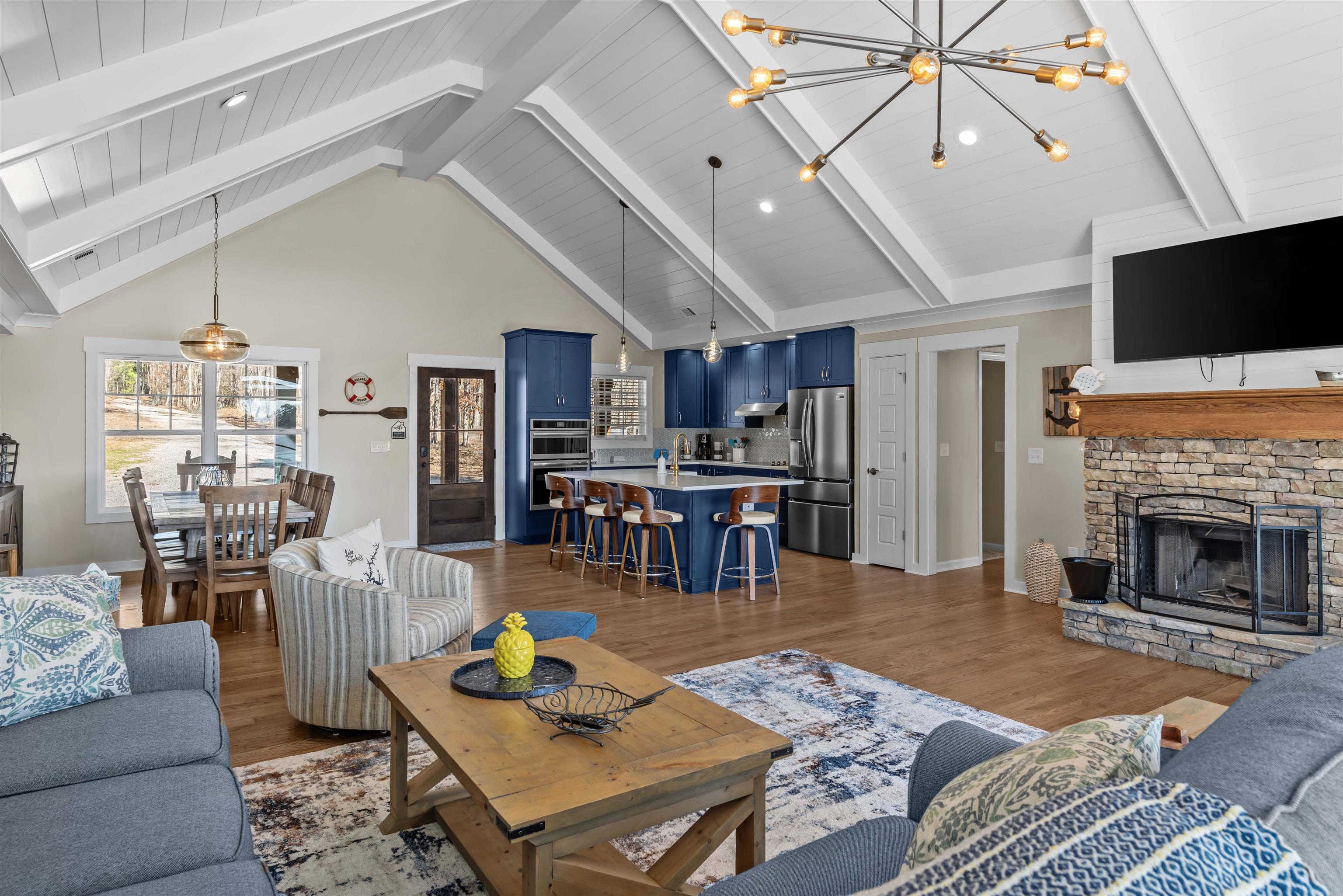 766A S STEELE BRIDGE ROAD