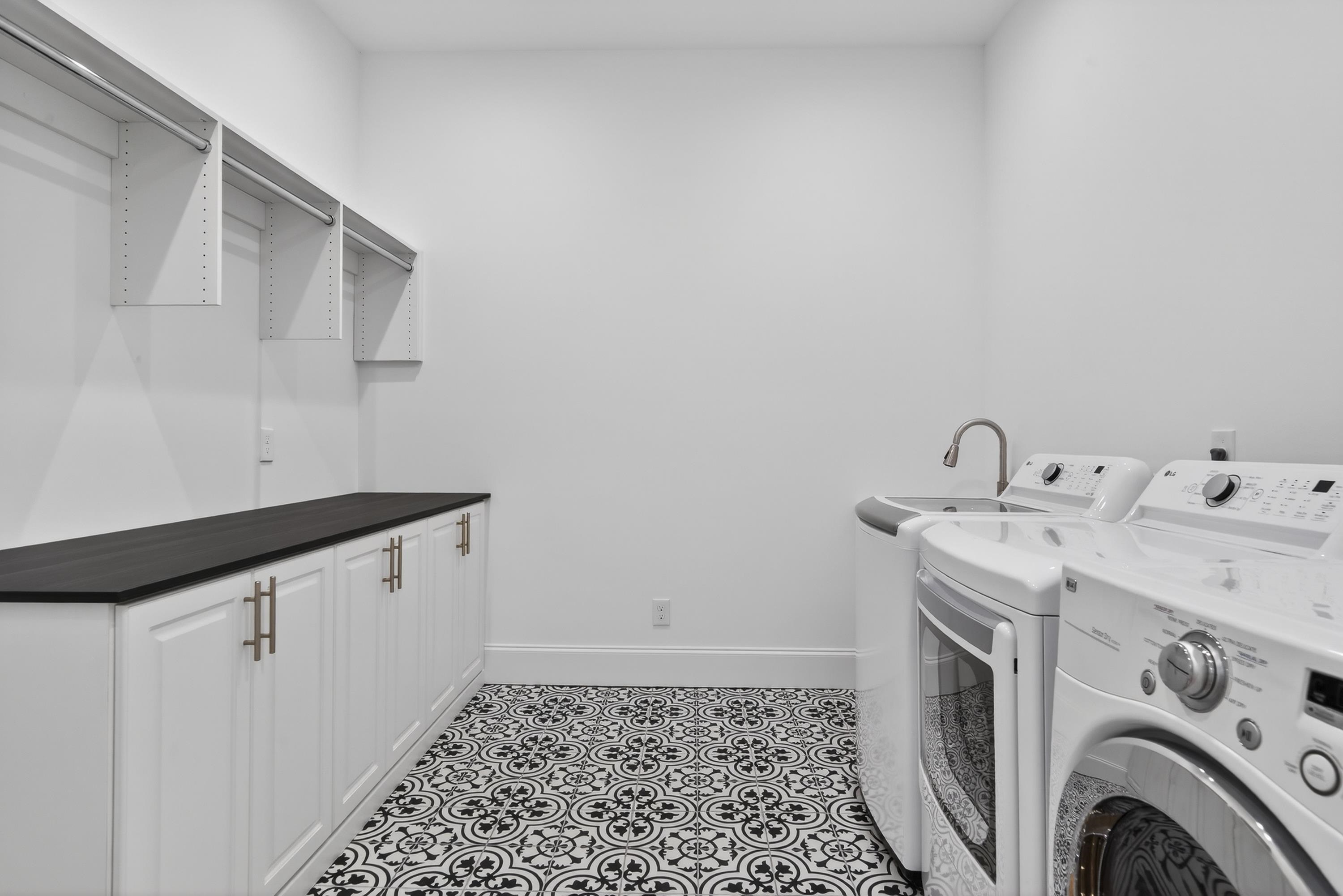 175 HARMONY BAY DRIVE