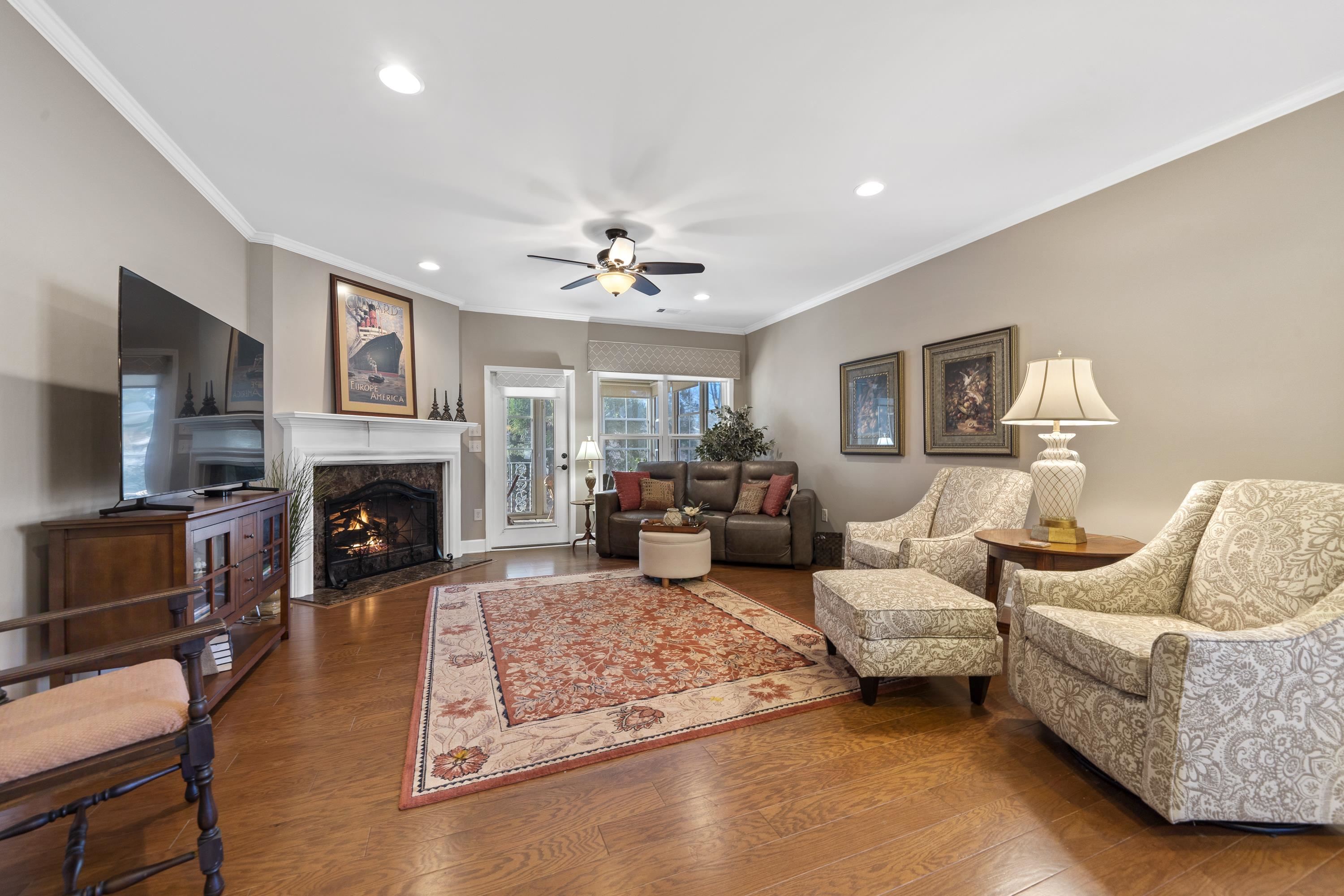 1031 CREEKWOOD PLACE