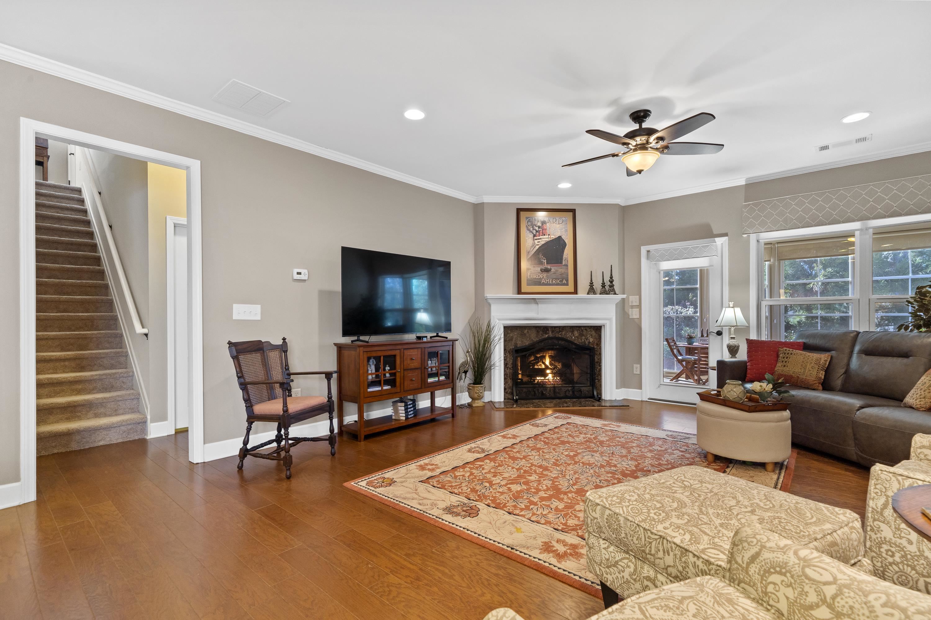 1031 CREEKWOOD PLACE