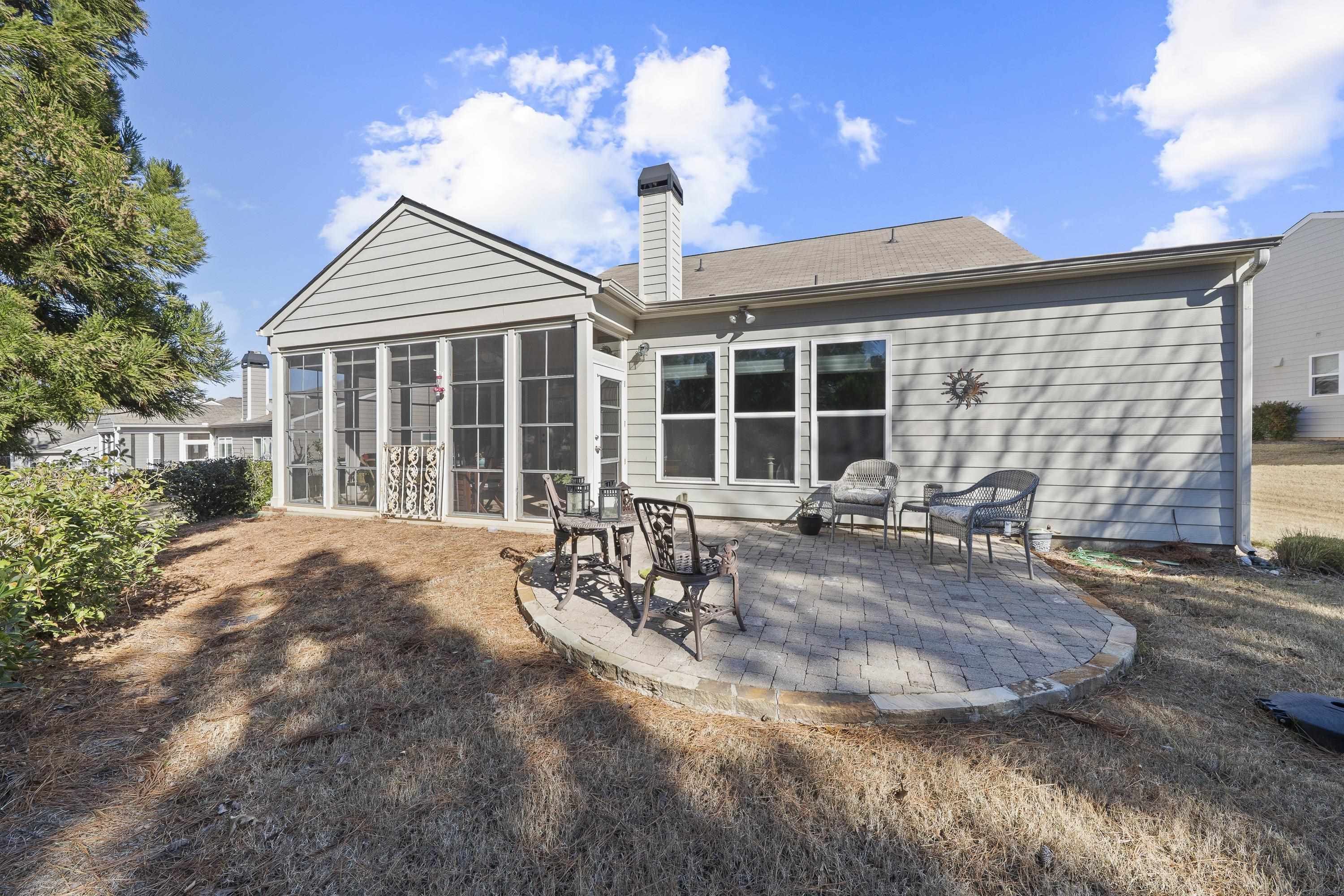 1031 CREEKWOOD PLACE