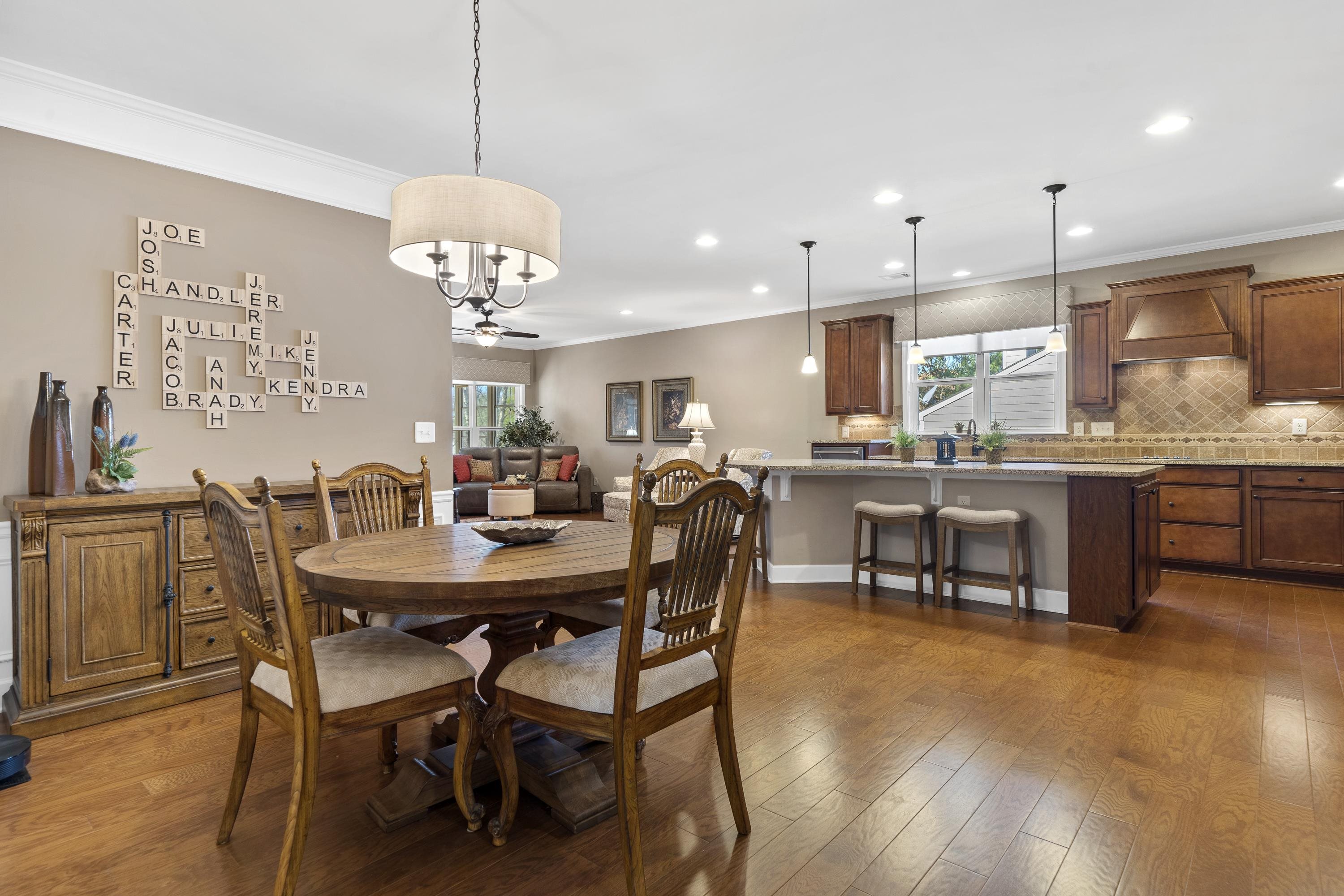 1031 CREEKWOOD PLACE