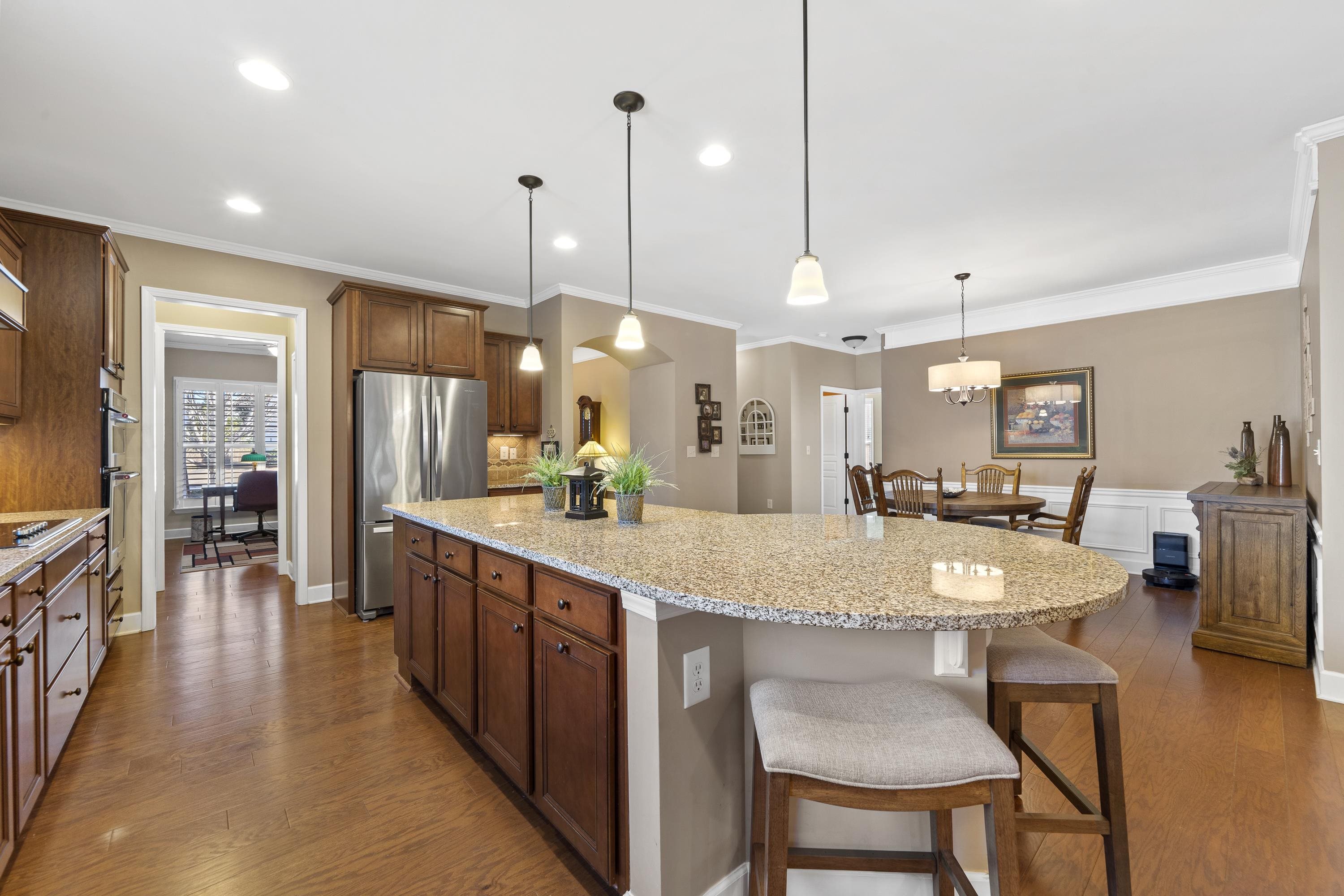 1031 CREEKWOOD PLACE