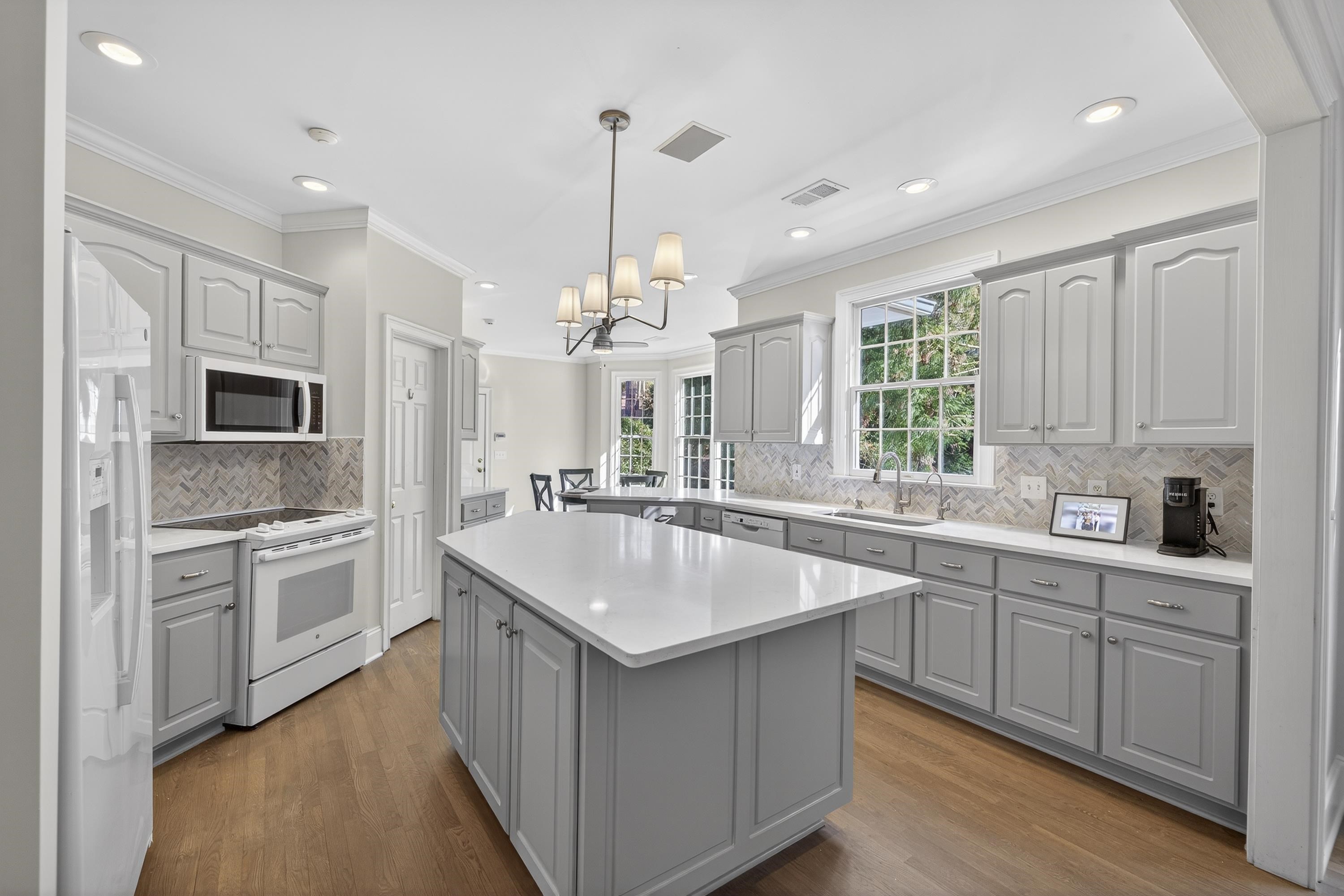 1020 TROUBLESOME CREEK LANE