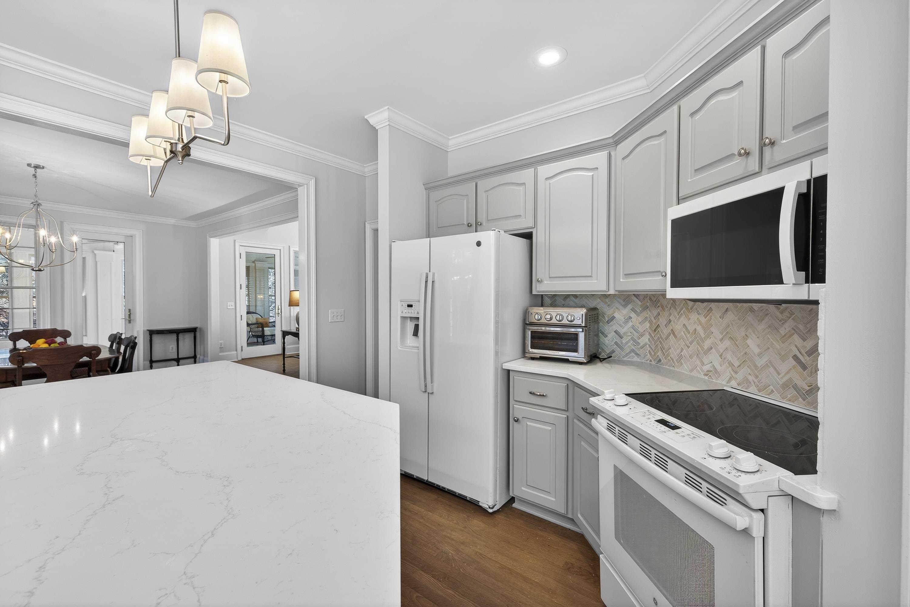 1020 TROUBLESOME CREEK LANE