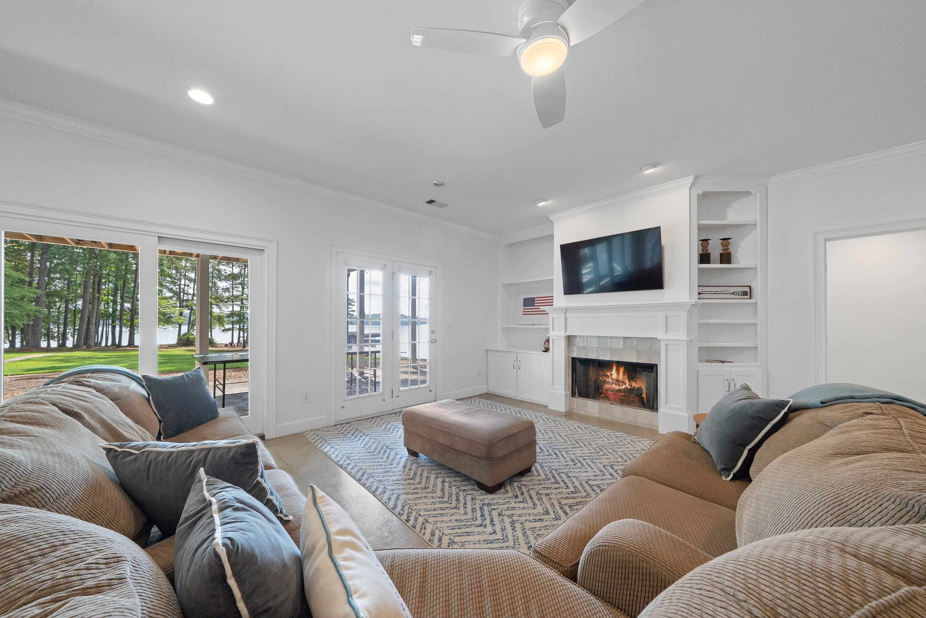 262 NORTH ROCK ISLAND DRIVE