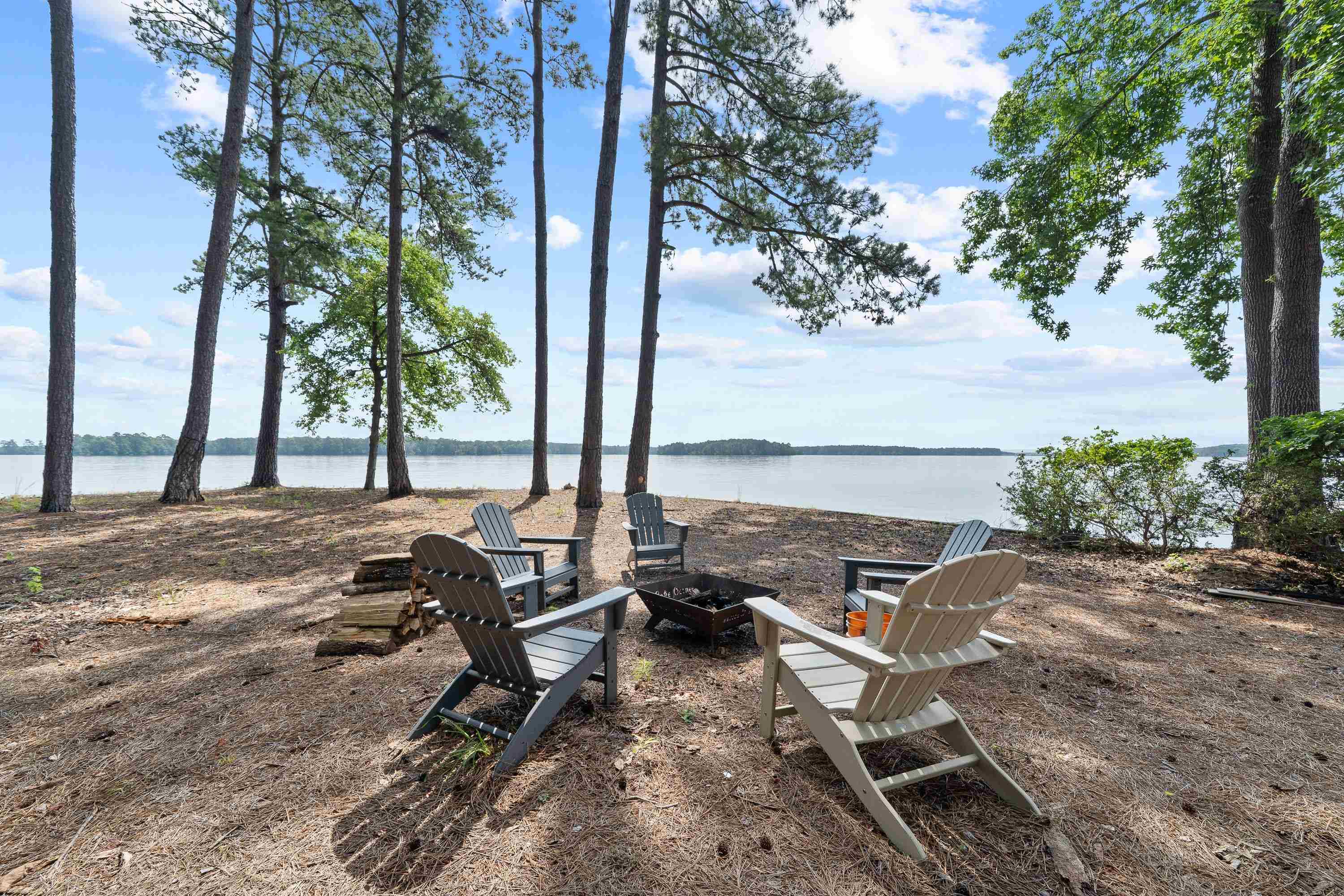 262 NORTH ROCK ISLAND DRIVE