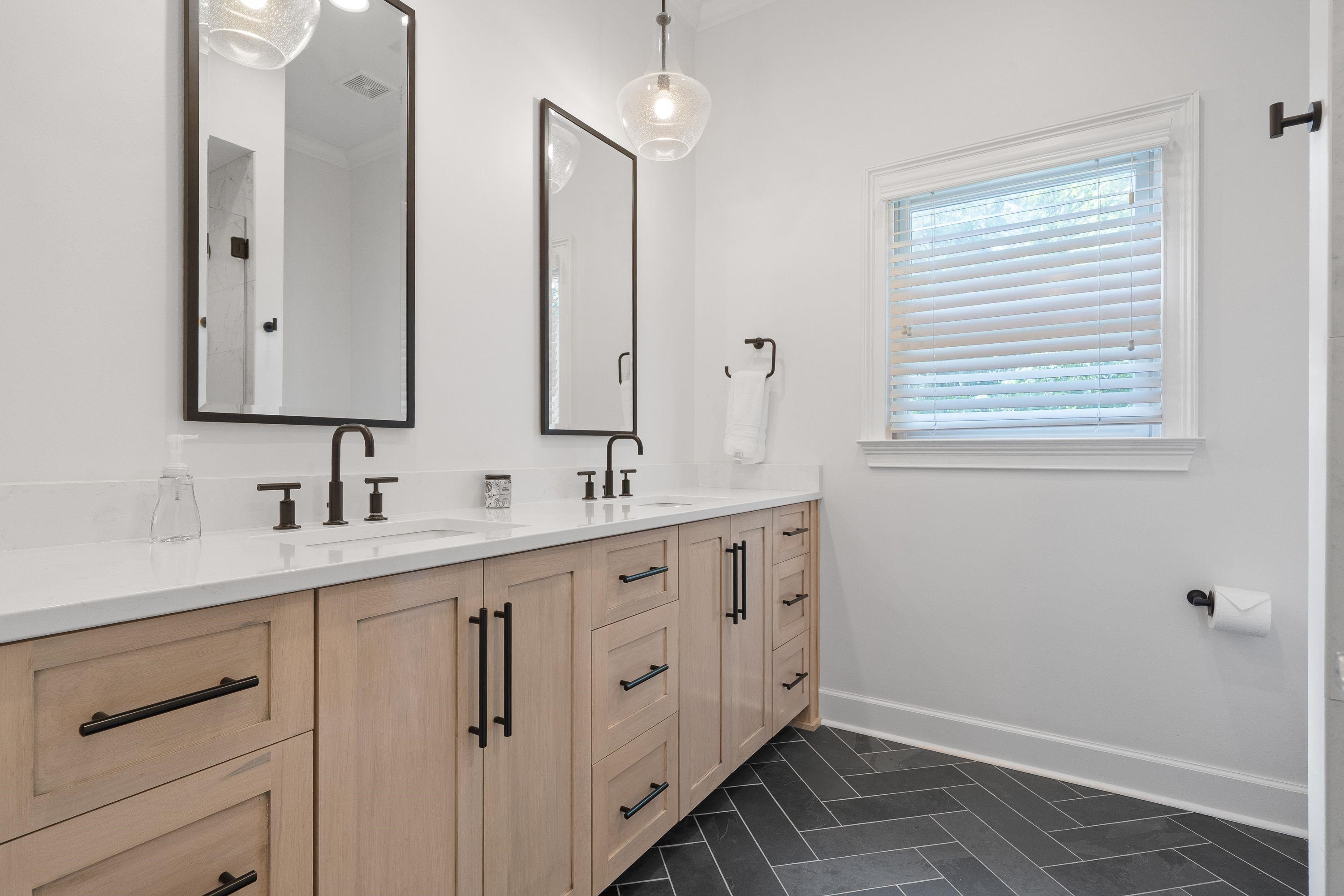 262 NORTH ROCK ISLAND DRIVE