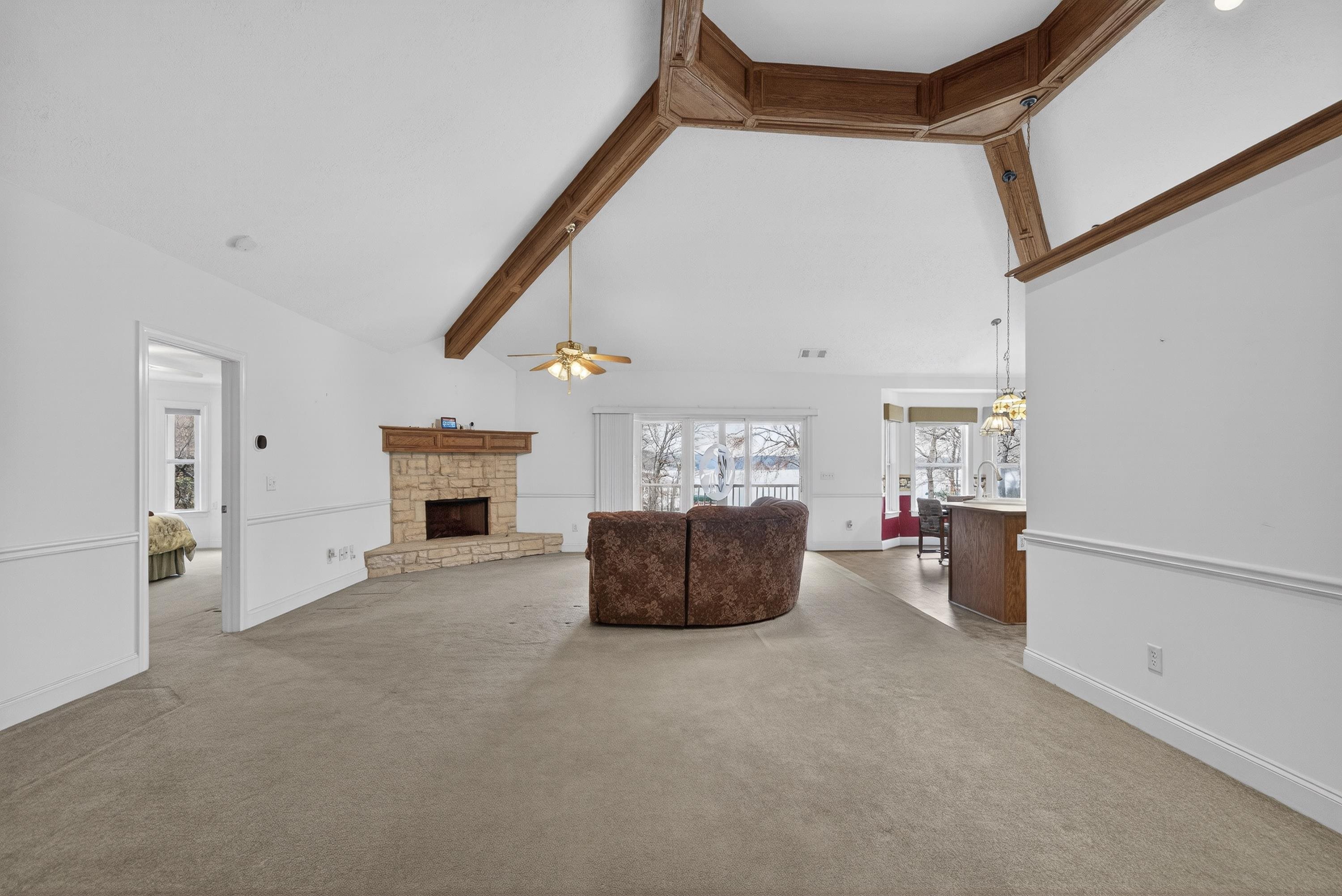 307 E RIVER BEND DRIVE