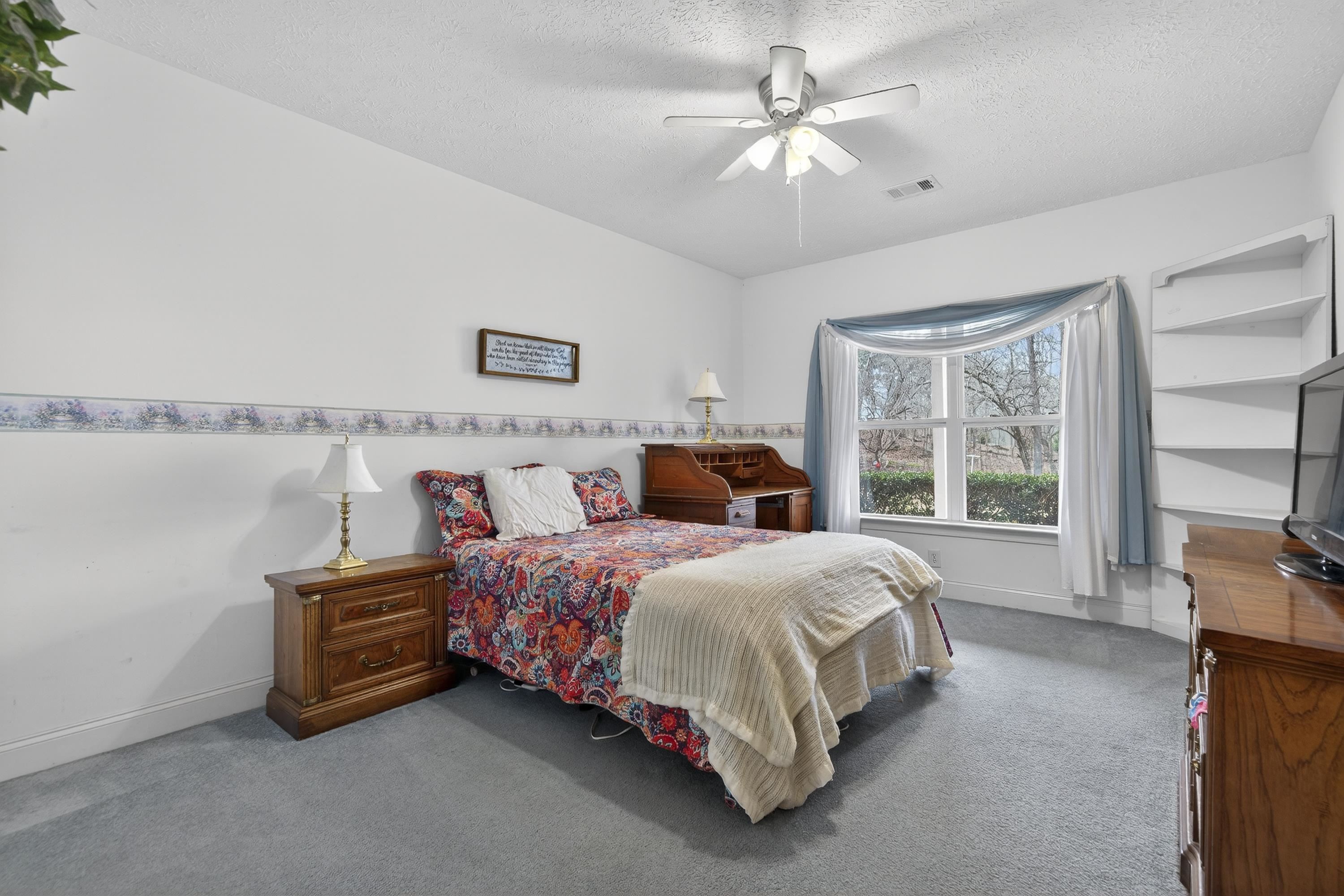 307 E RIVER BEND DRIVE