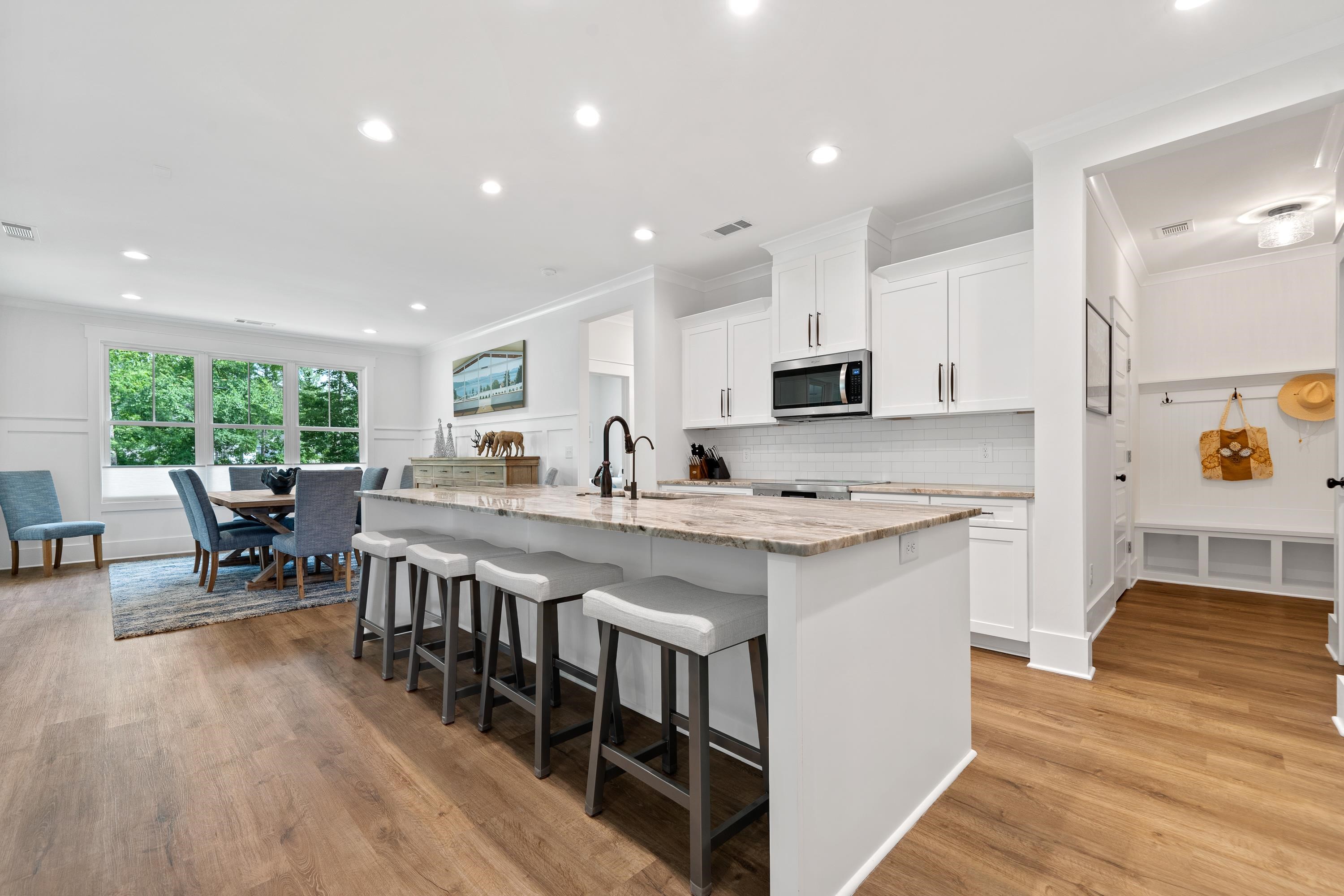 1100 HIDDEN HILLS CIRCLE