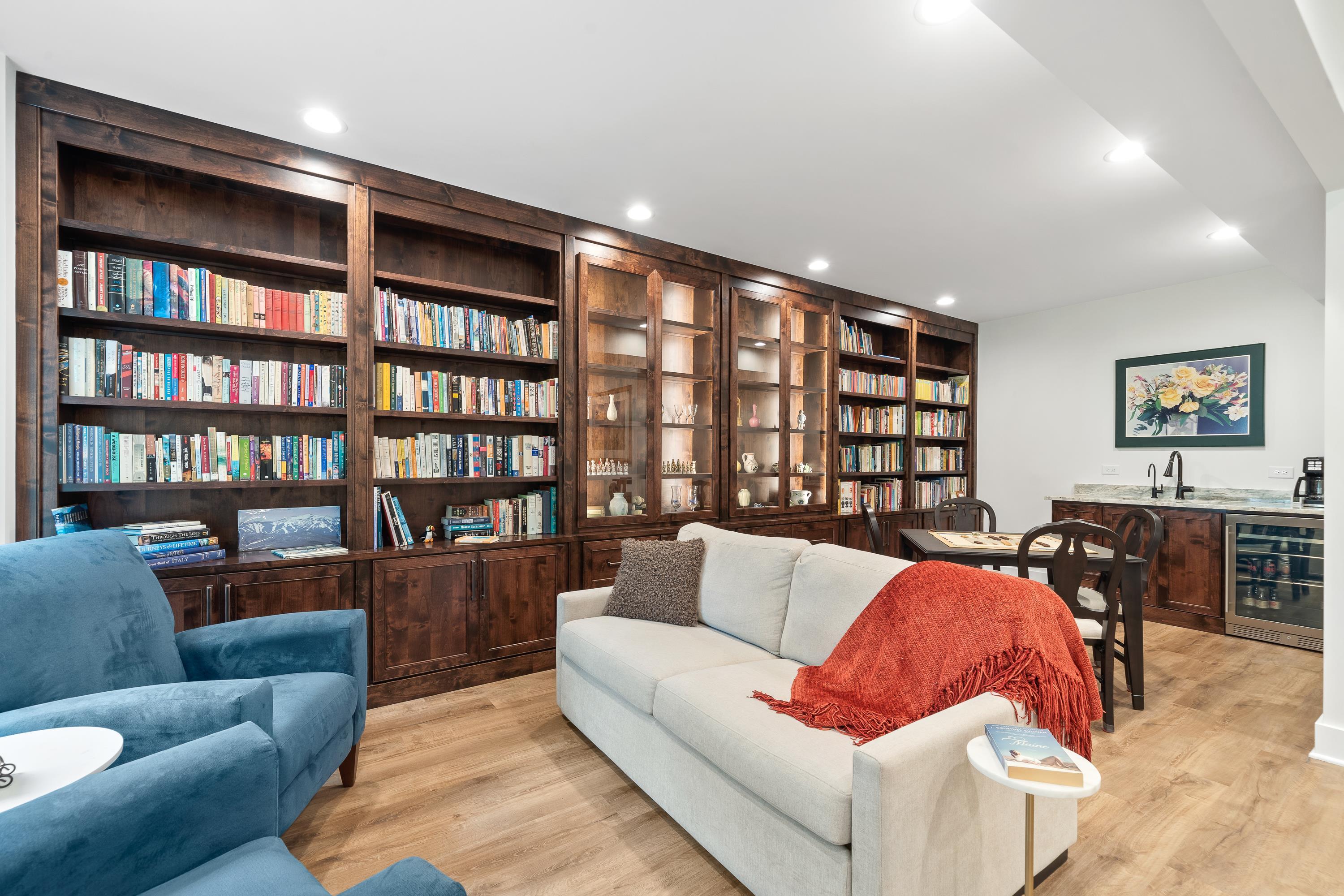 1100 HIDDEN HILLS CIRCLE