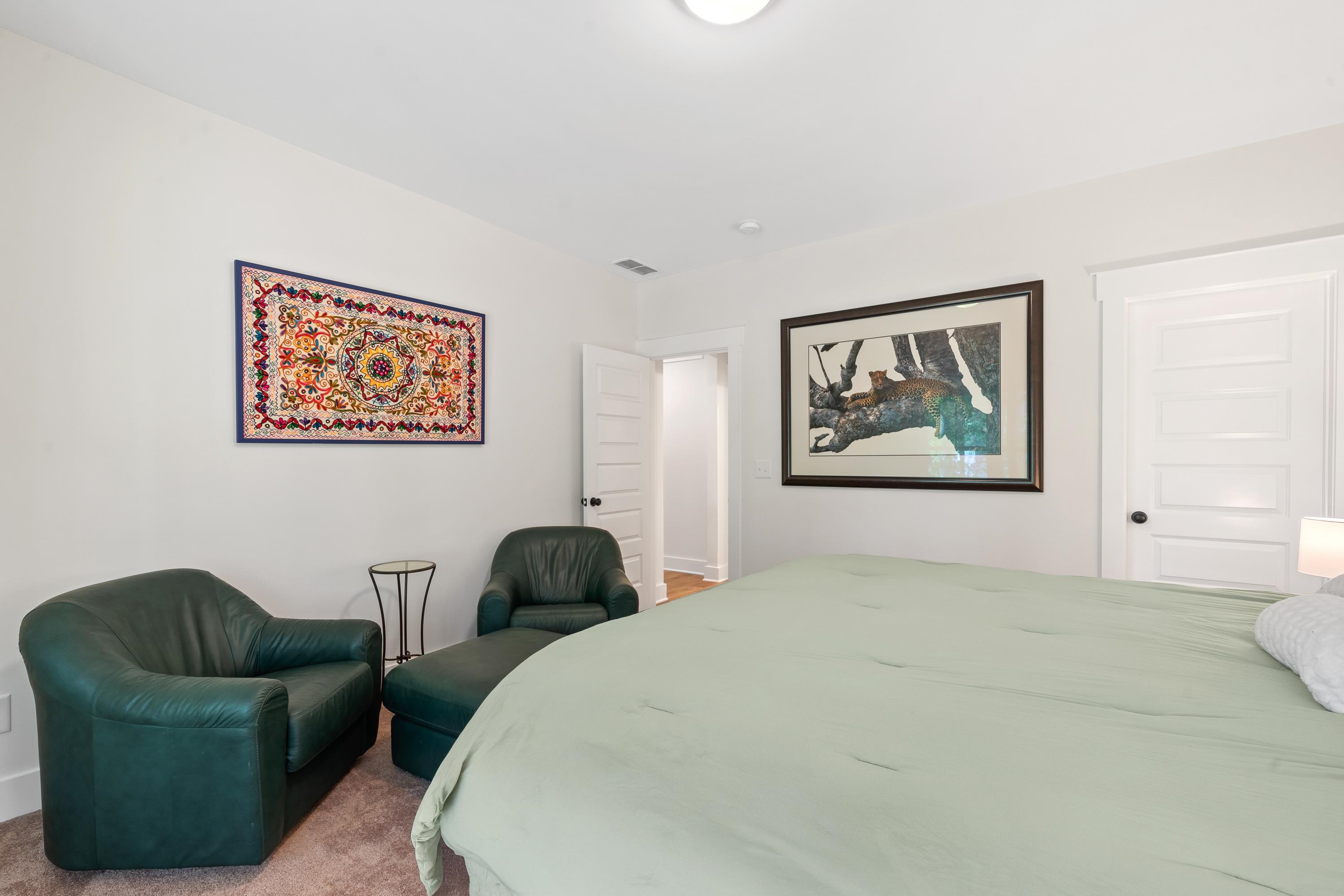 1100 HIDDEN HILLS CIRCLE