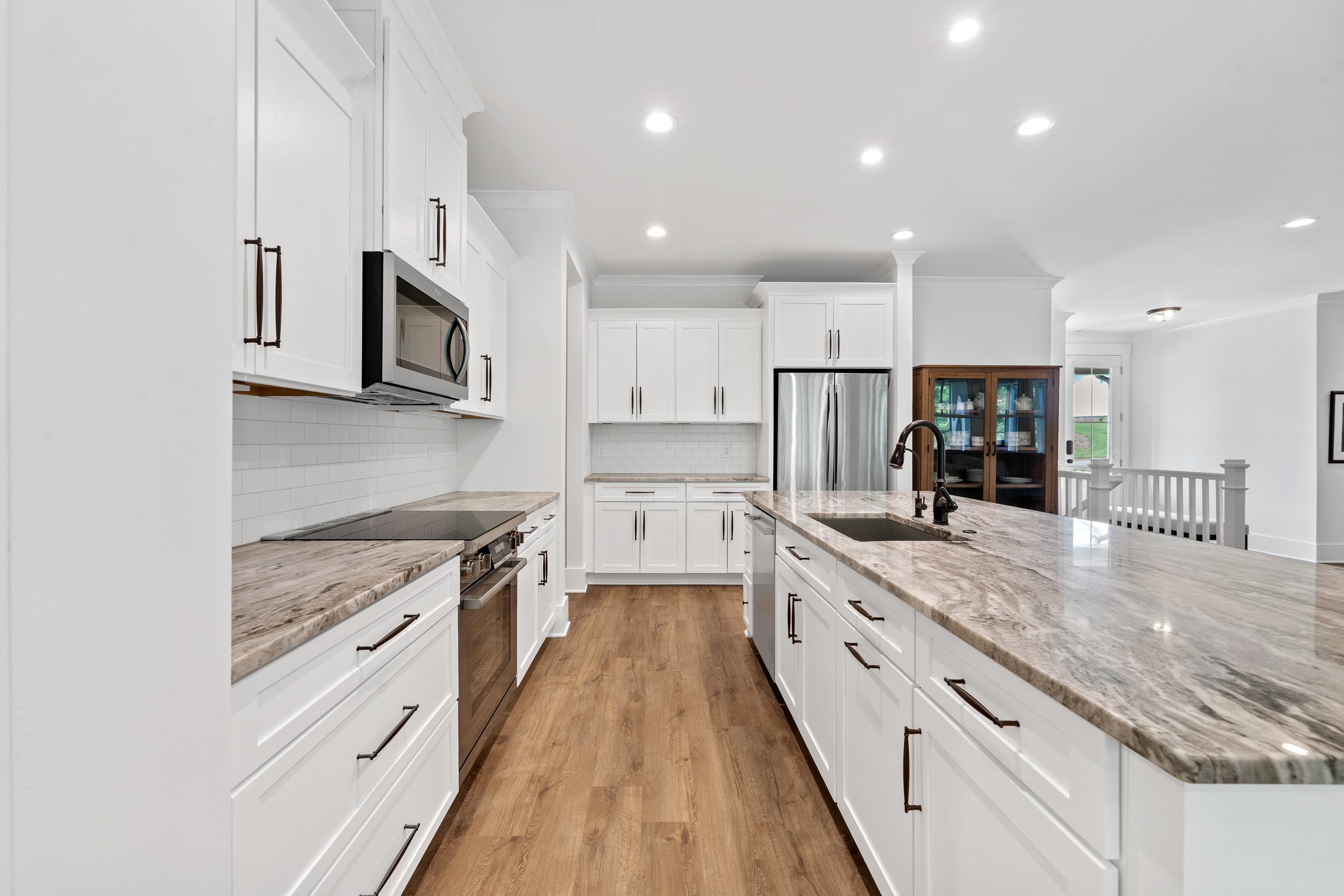 1100 HIDDEN HILLS CIRCLE