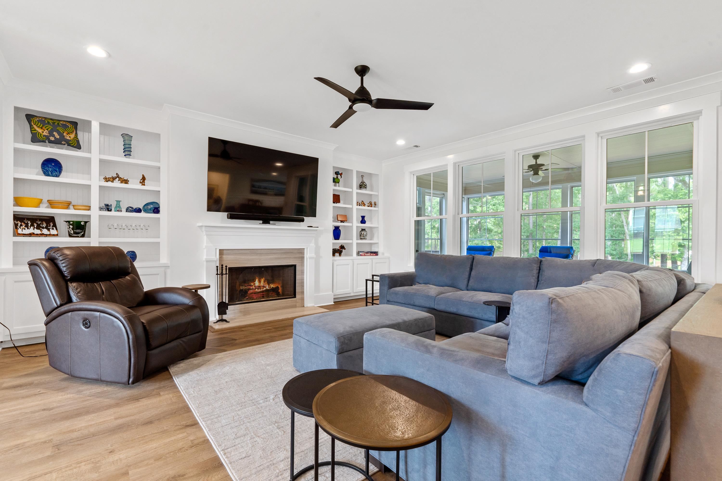 1100 HIDDEN HILLS CIRCLE