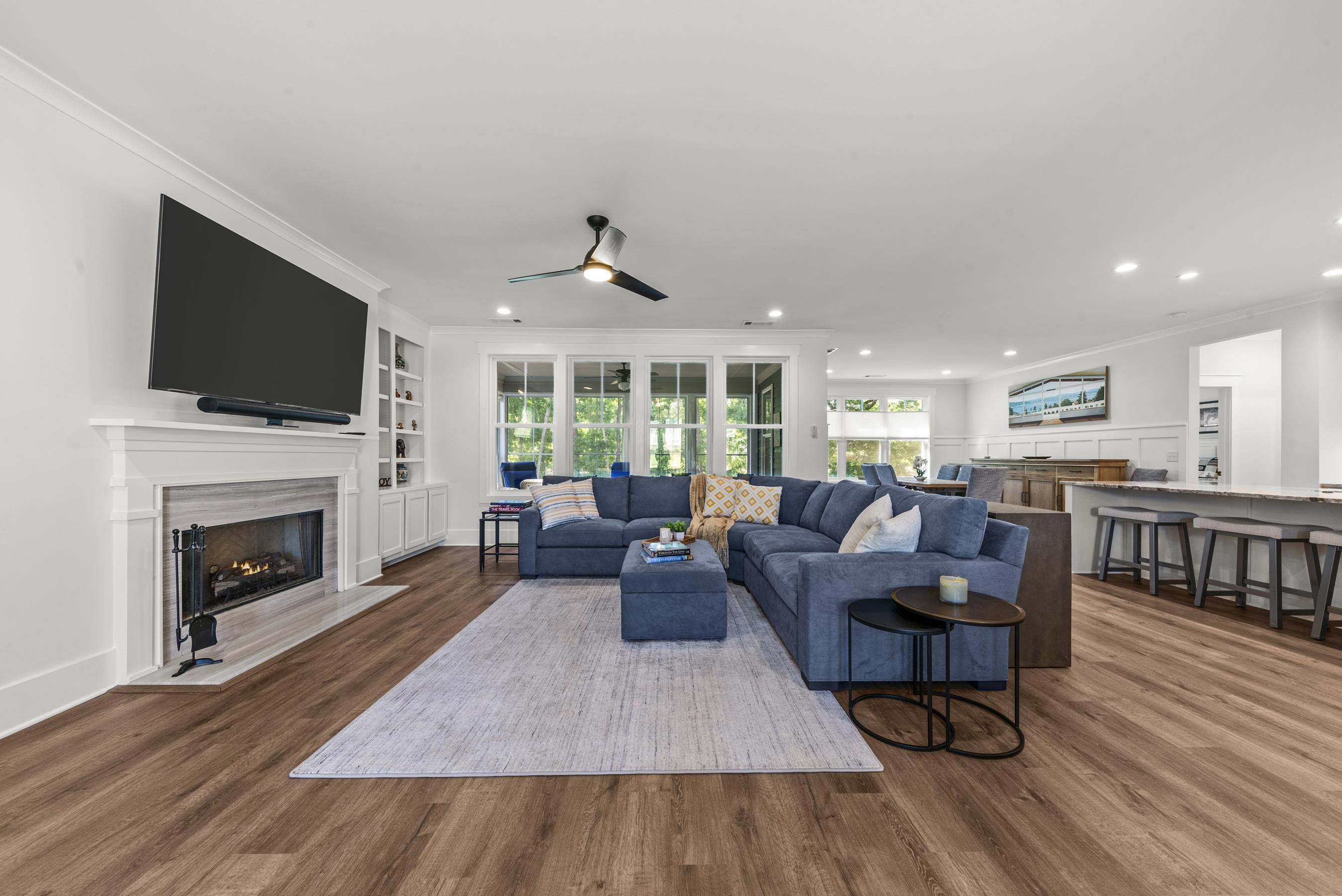 1100 HIDDEN HILLS CIRCLE