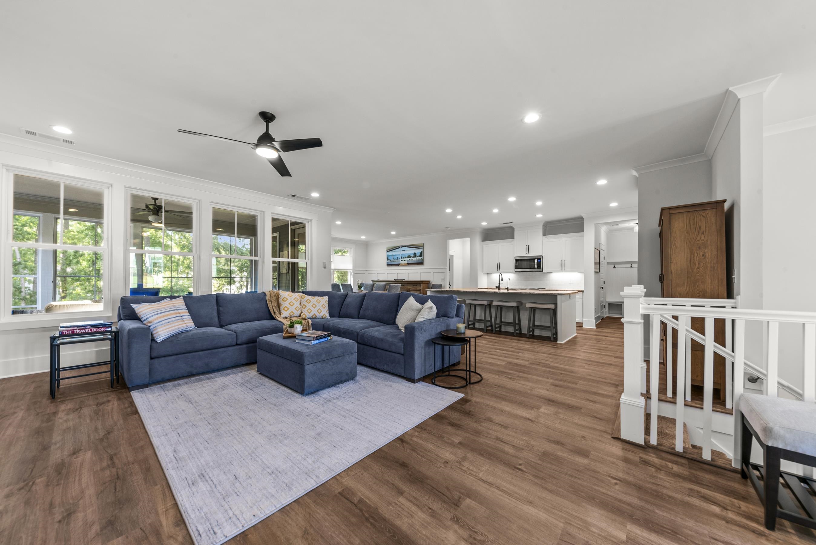 1100 HIDDEN HILLS CIRCLE