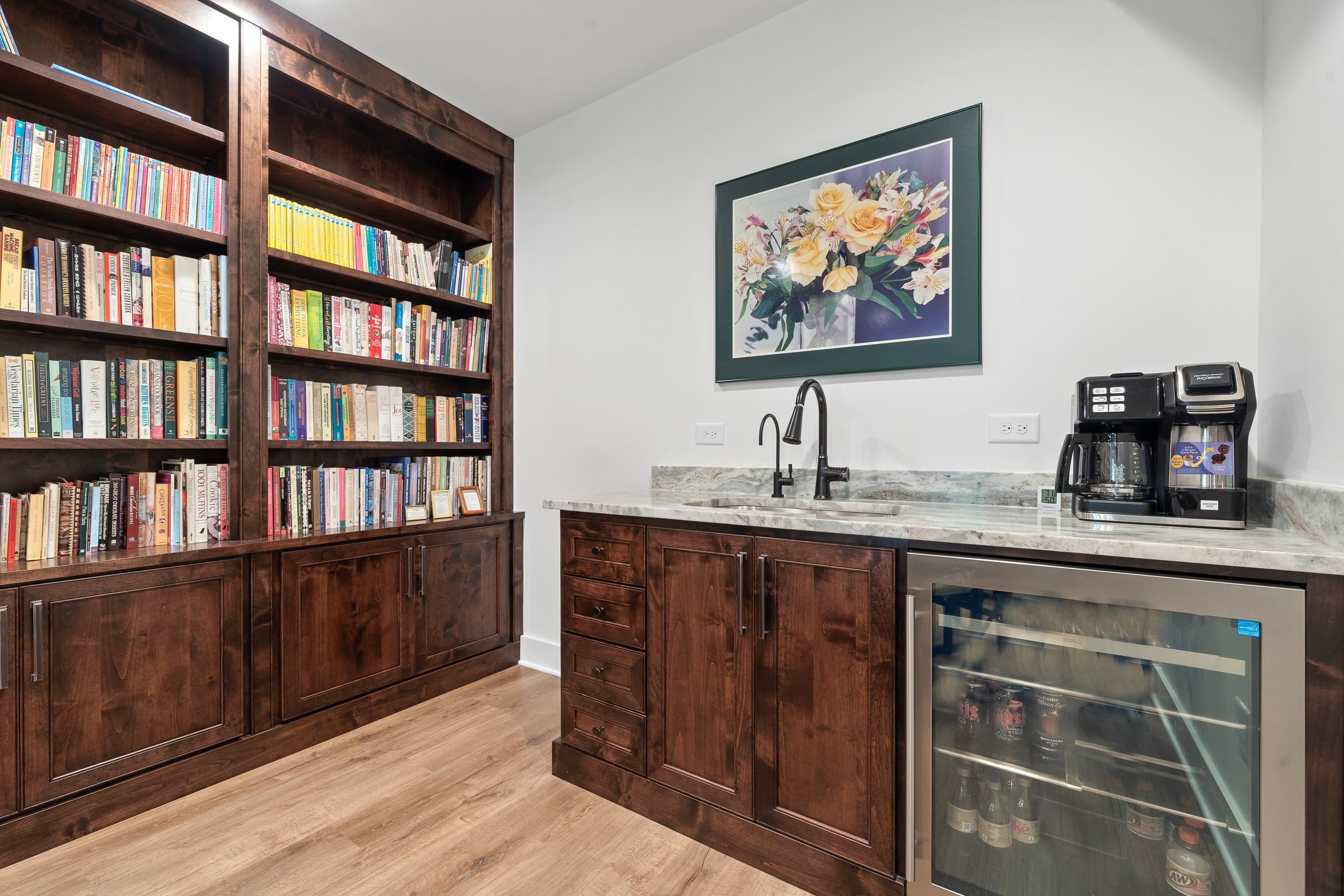 1100 HIDDEN HILLS CIRCLE