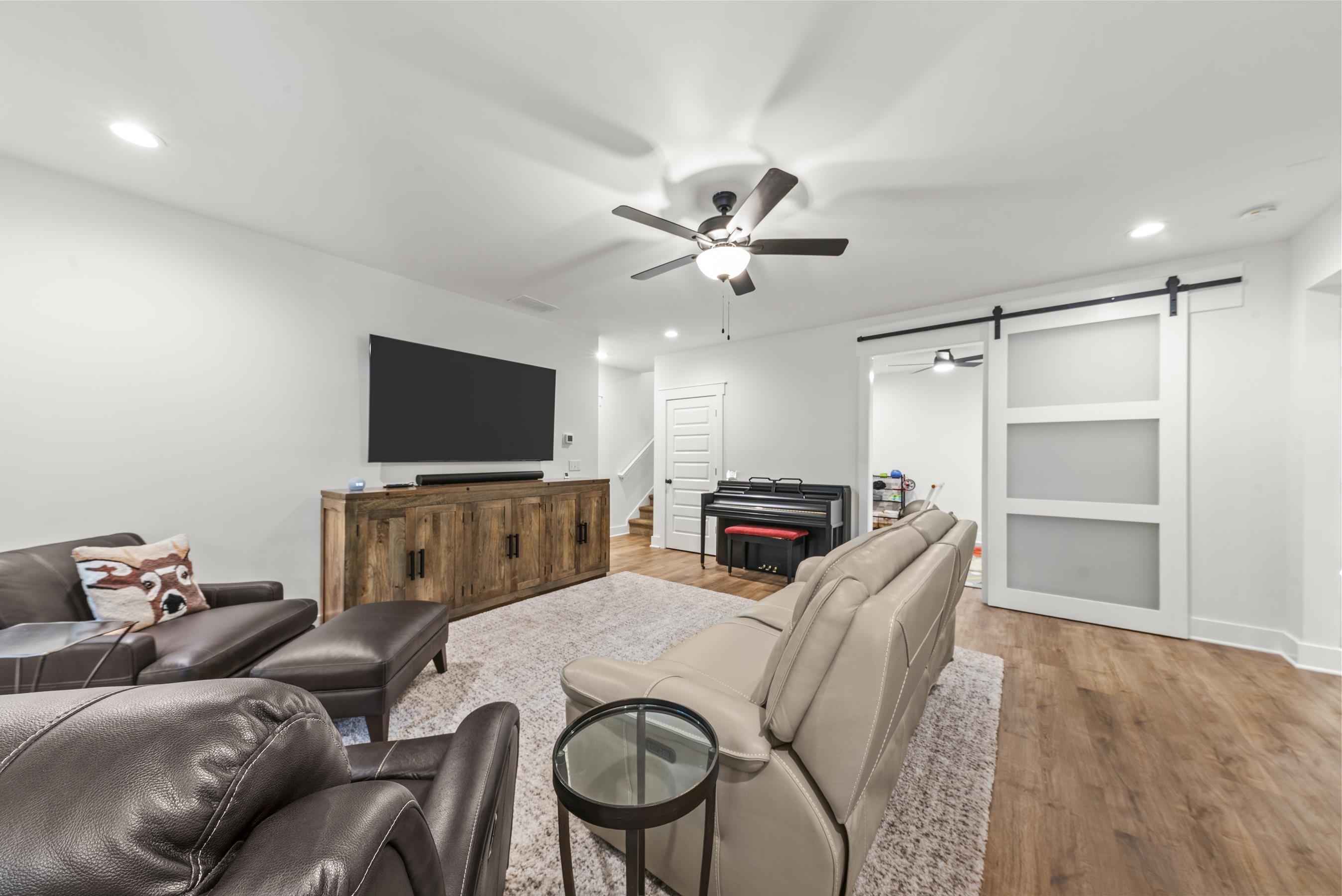 1100 HIDDEN HILLS CIRCLE