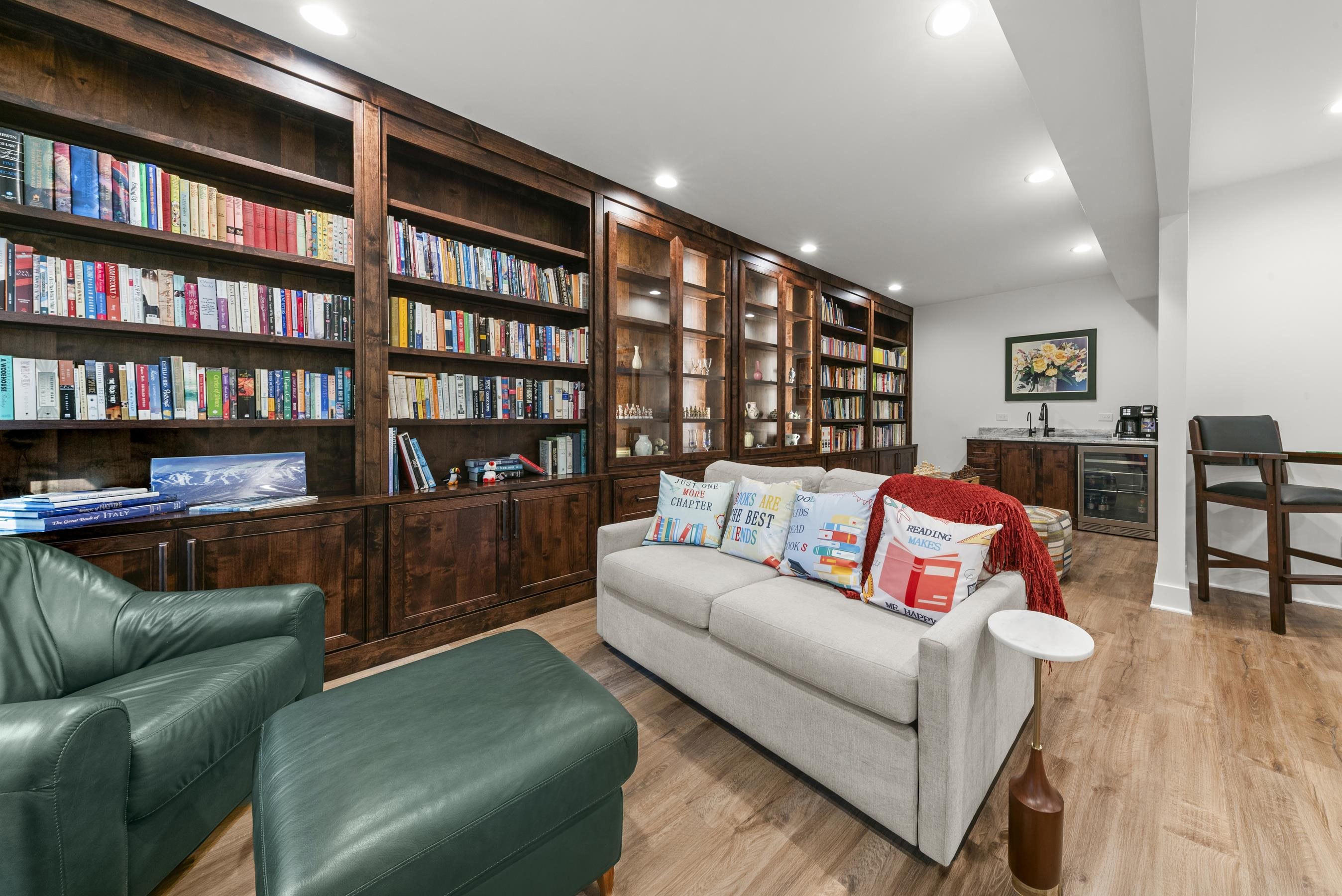 1100 HIDDEN HILLS CIRCLE